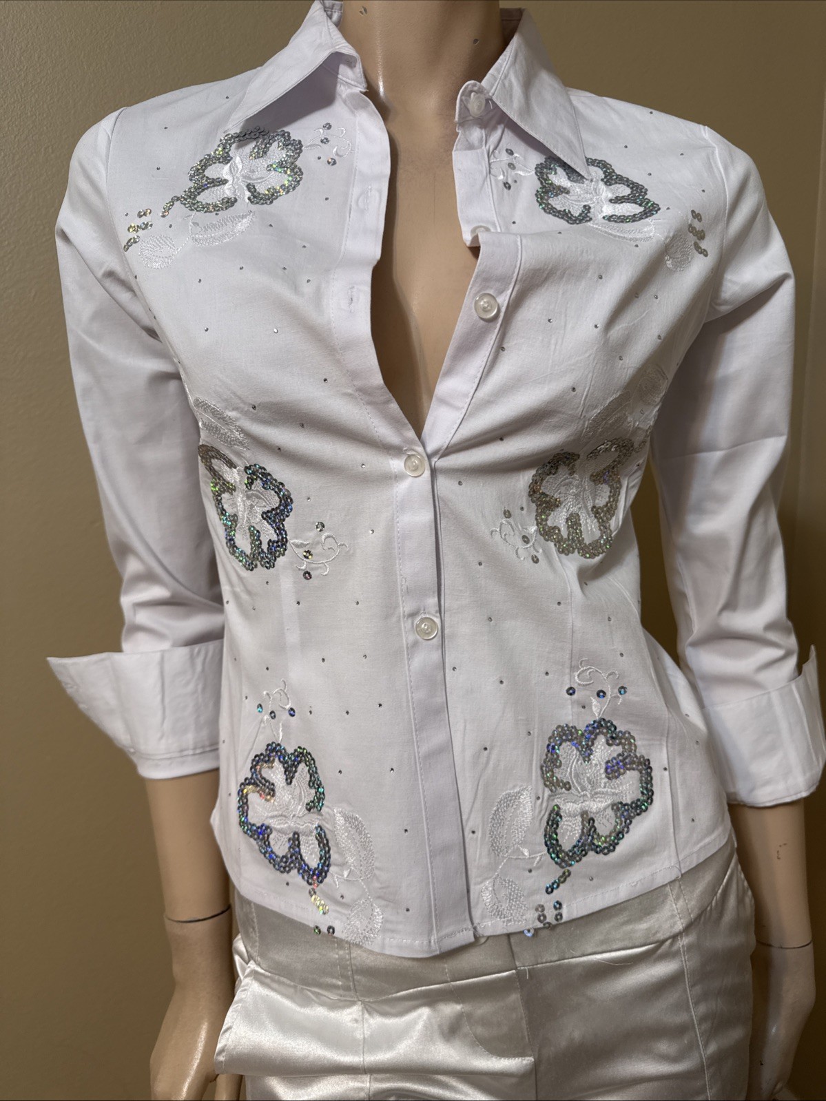Women’s White Cotton Classic Stretch Slim Beaded Buttons Size M Shirt Blouse Top
