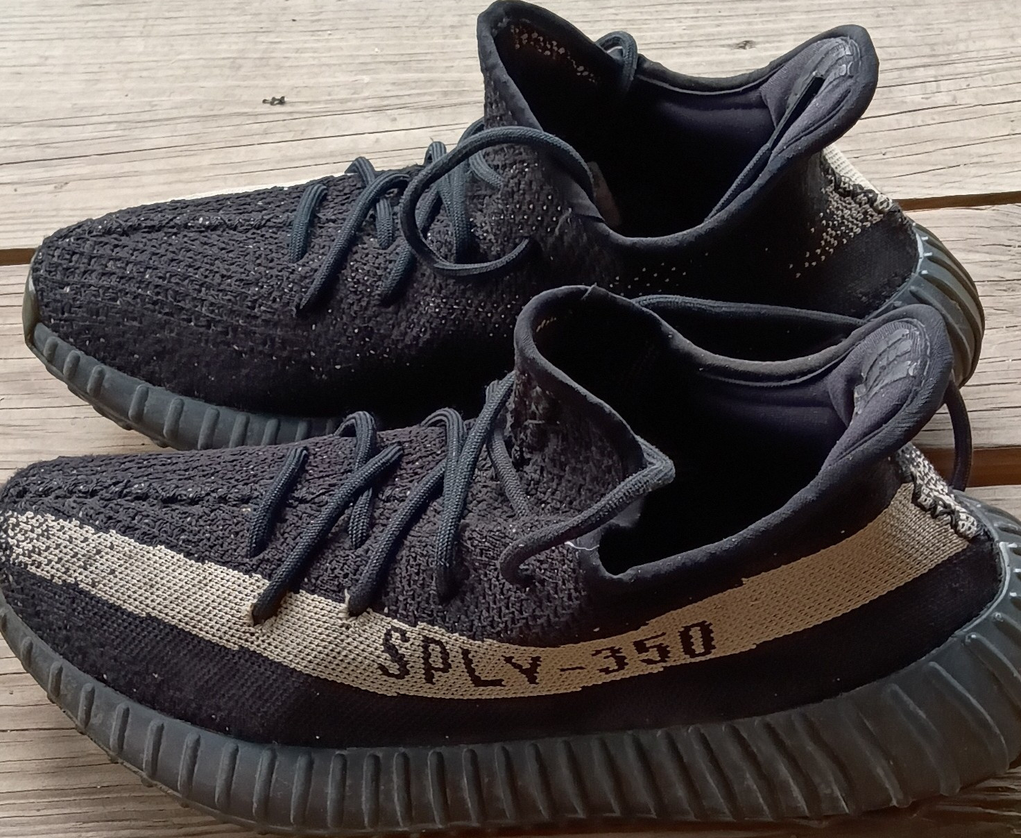 adidas Yeezy Boost 350 V2 Oreo Black/Gray Low Top Sneakers BY1604 2016/ no box
