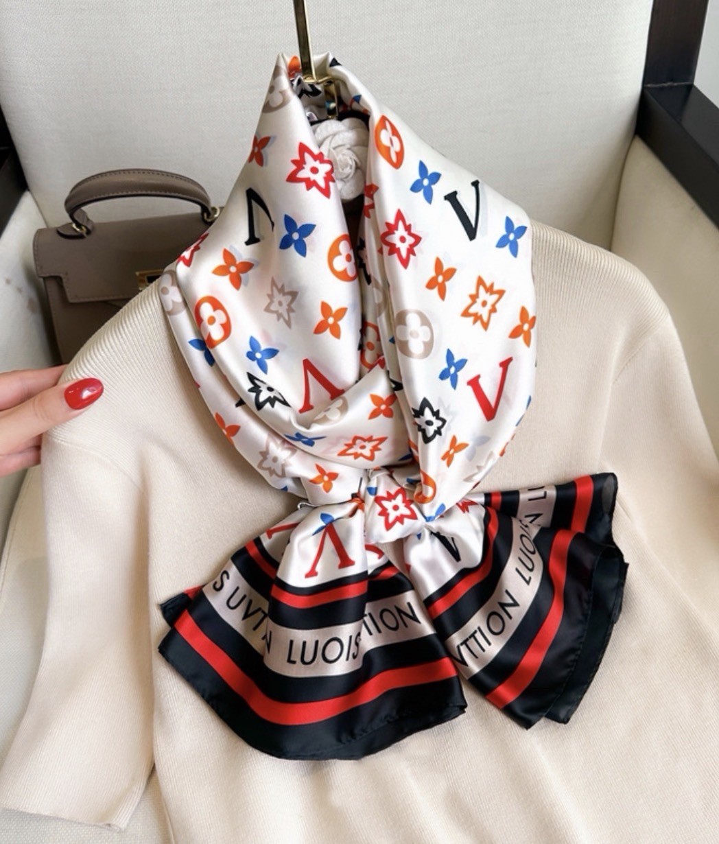 Louis Vuitton Luxury Silk Multicolor scarf Monogram 70” X 35” Made In Italy