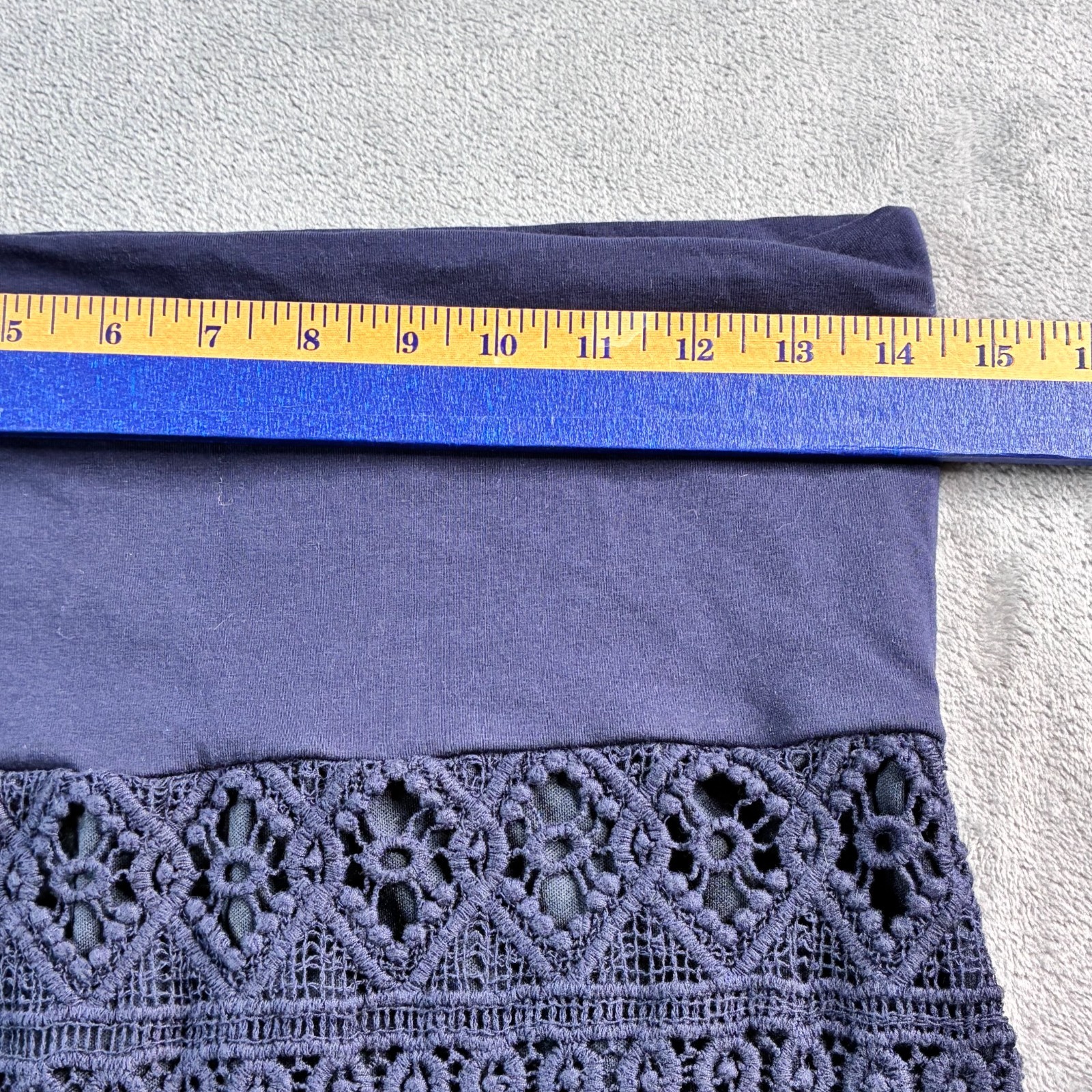 Solitaire Womens Mini Skirt Navy Blue Sz Sm Crochet Lace Lined Elastic Waistband
