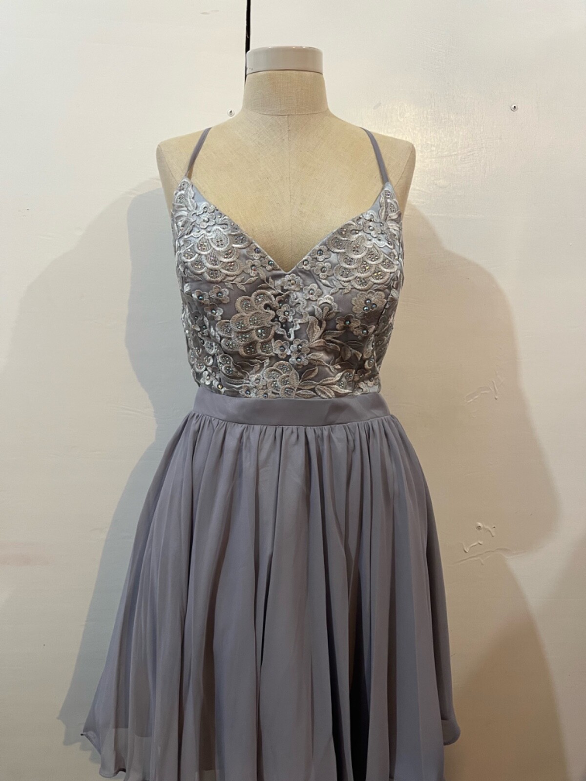 Dancing queen prom cocktail bridesmaids party silver flower dress size XL NWT