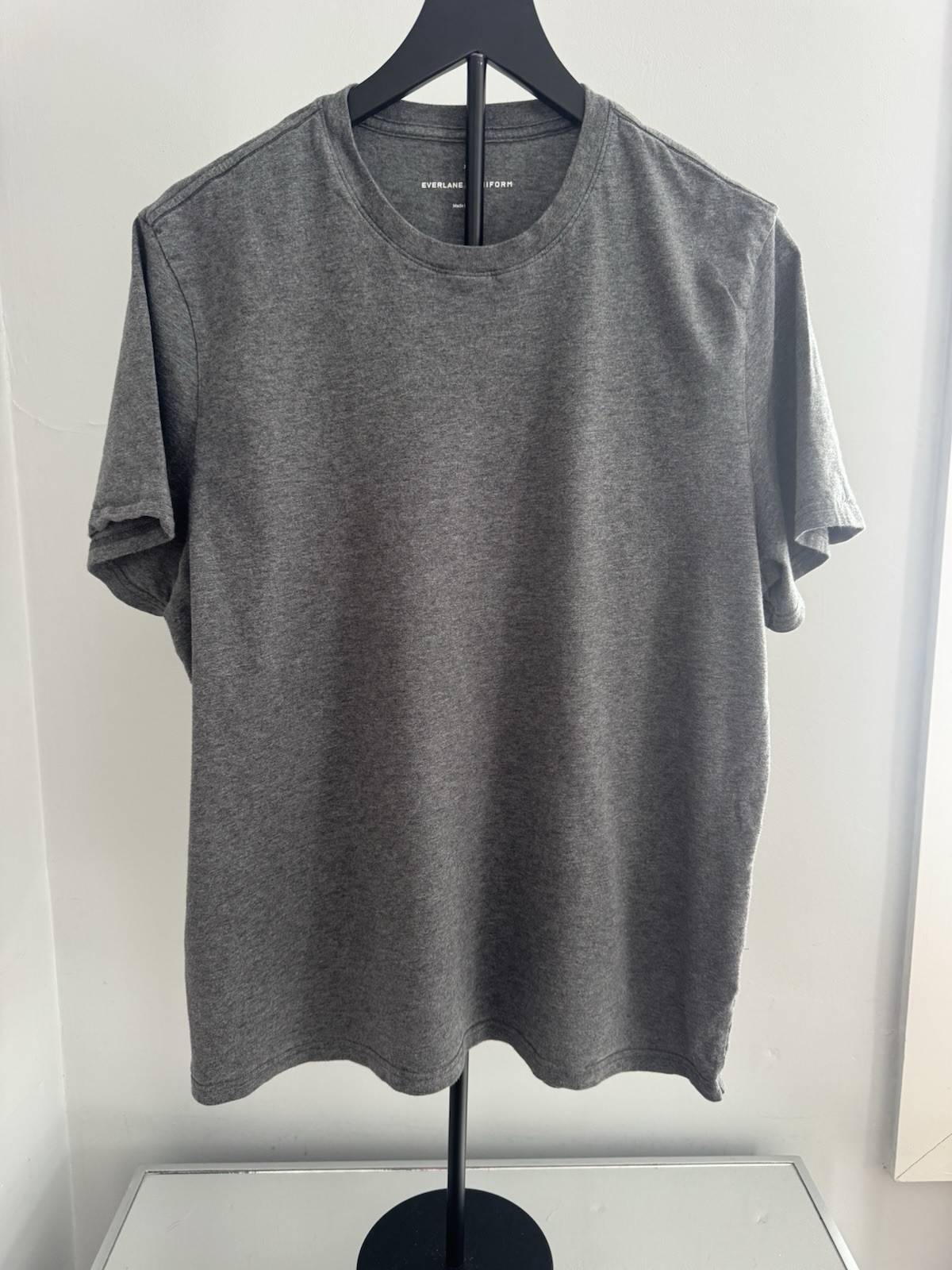 Everlane Uniform Men’s Gray 100% Organic Cotton Crew Neck Size XL Shirt Tee