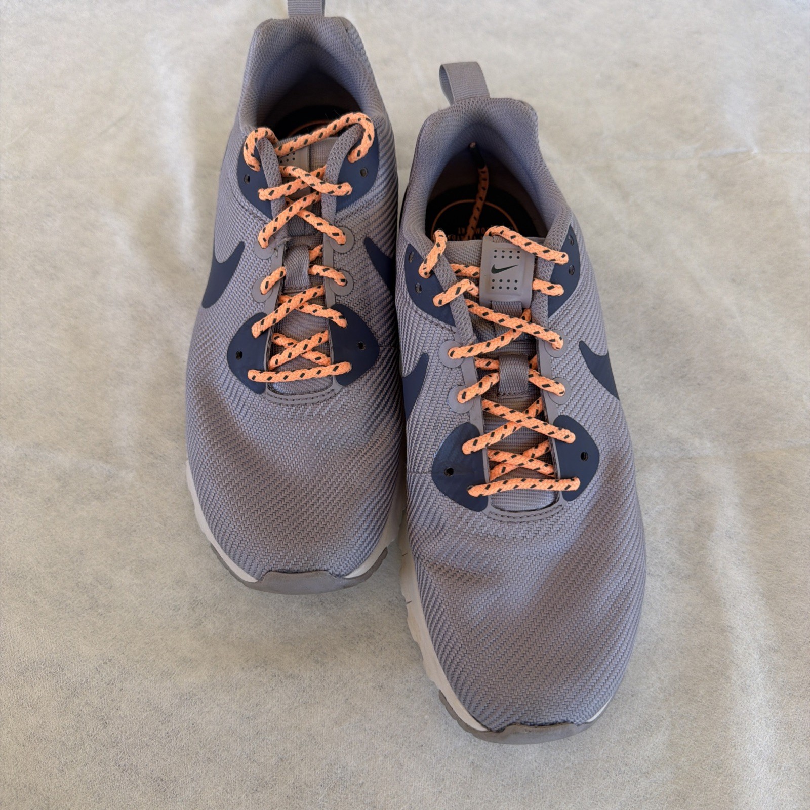 Women’s Nike Shoe Purple Orange Air Max Motion Sz 8.5
