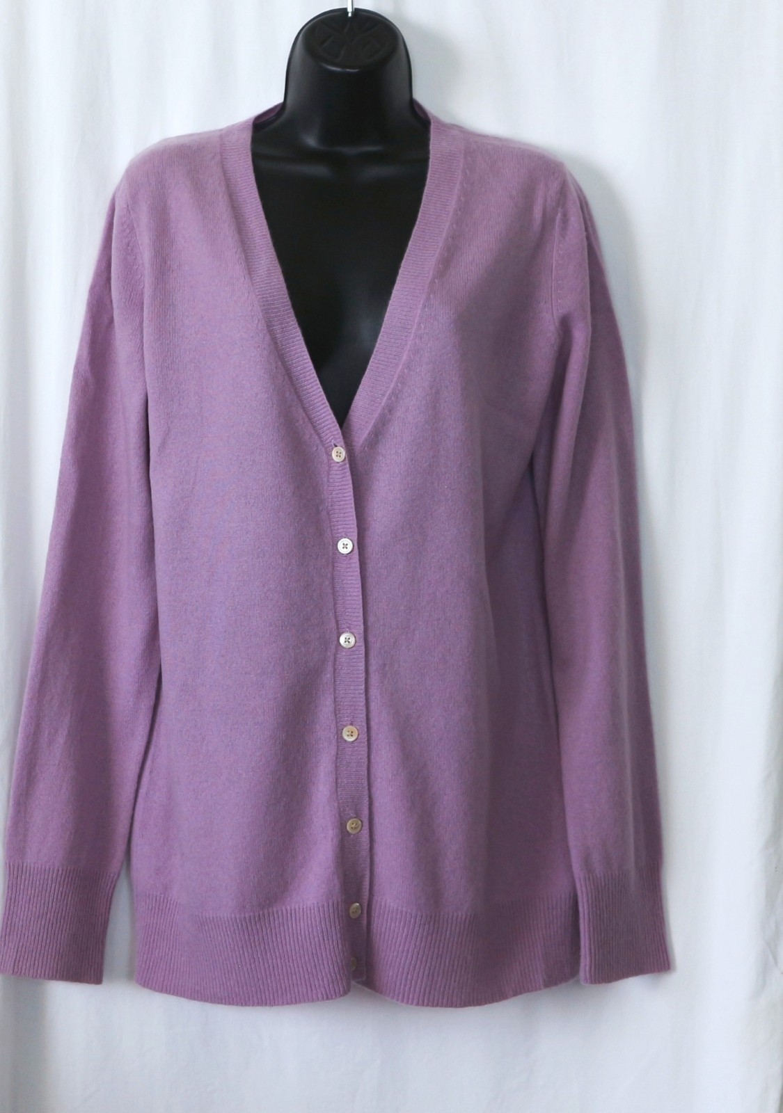 GAP Lavender VNck Cashmere Cardigan Swtr 38 In Chst 27.5 In Lng Sz L EXC
