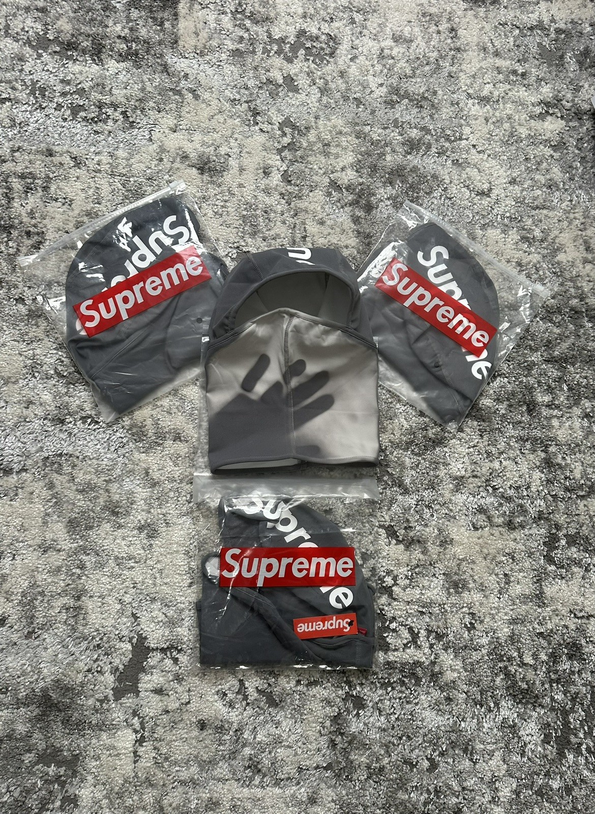 Supreme Heat Reactive Balaclava Grey