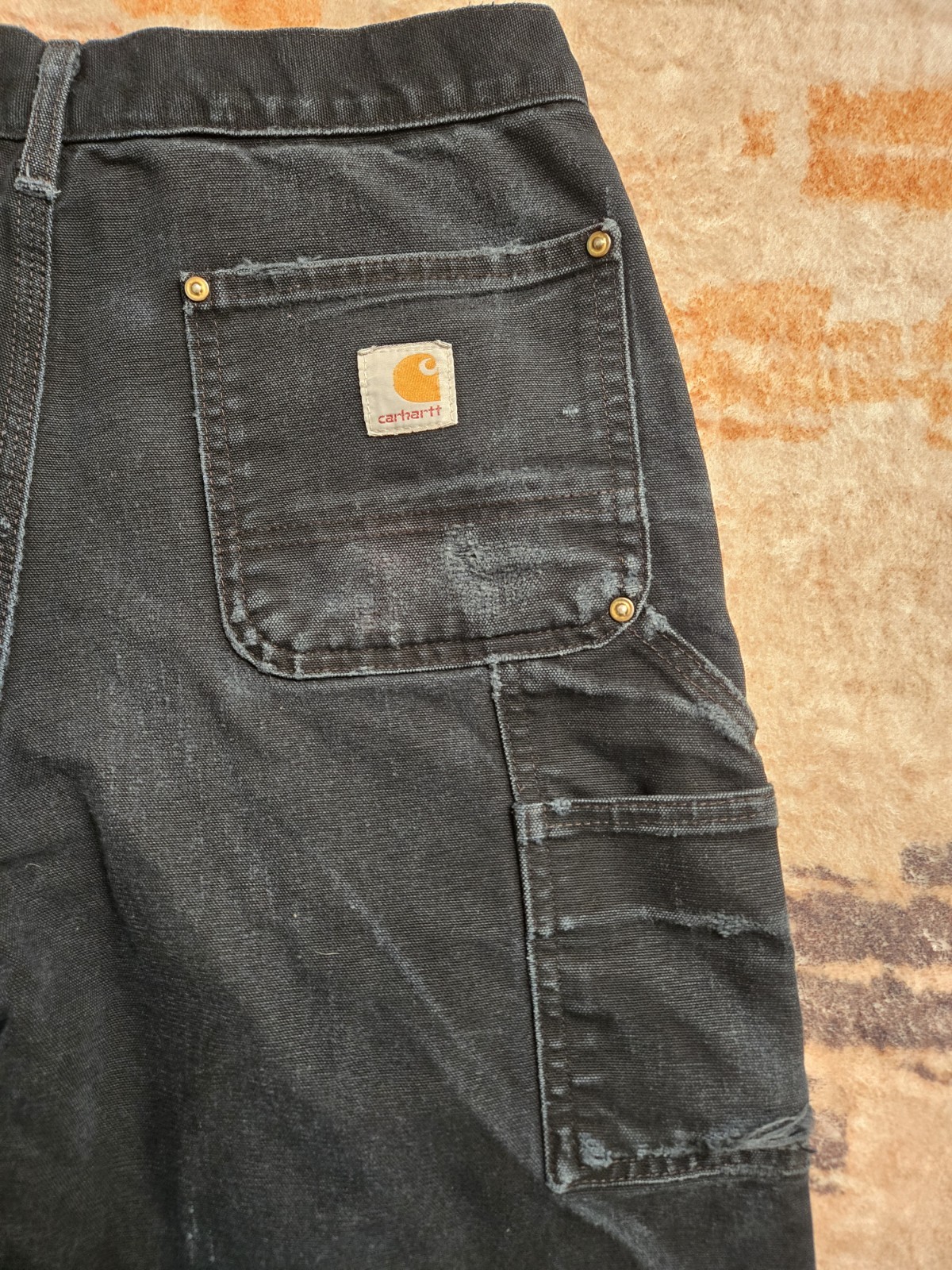 CARHARTT CARPENTER DOUBLE KNEE BLACK PANTS. 30×34. Distressed. B01.
