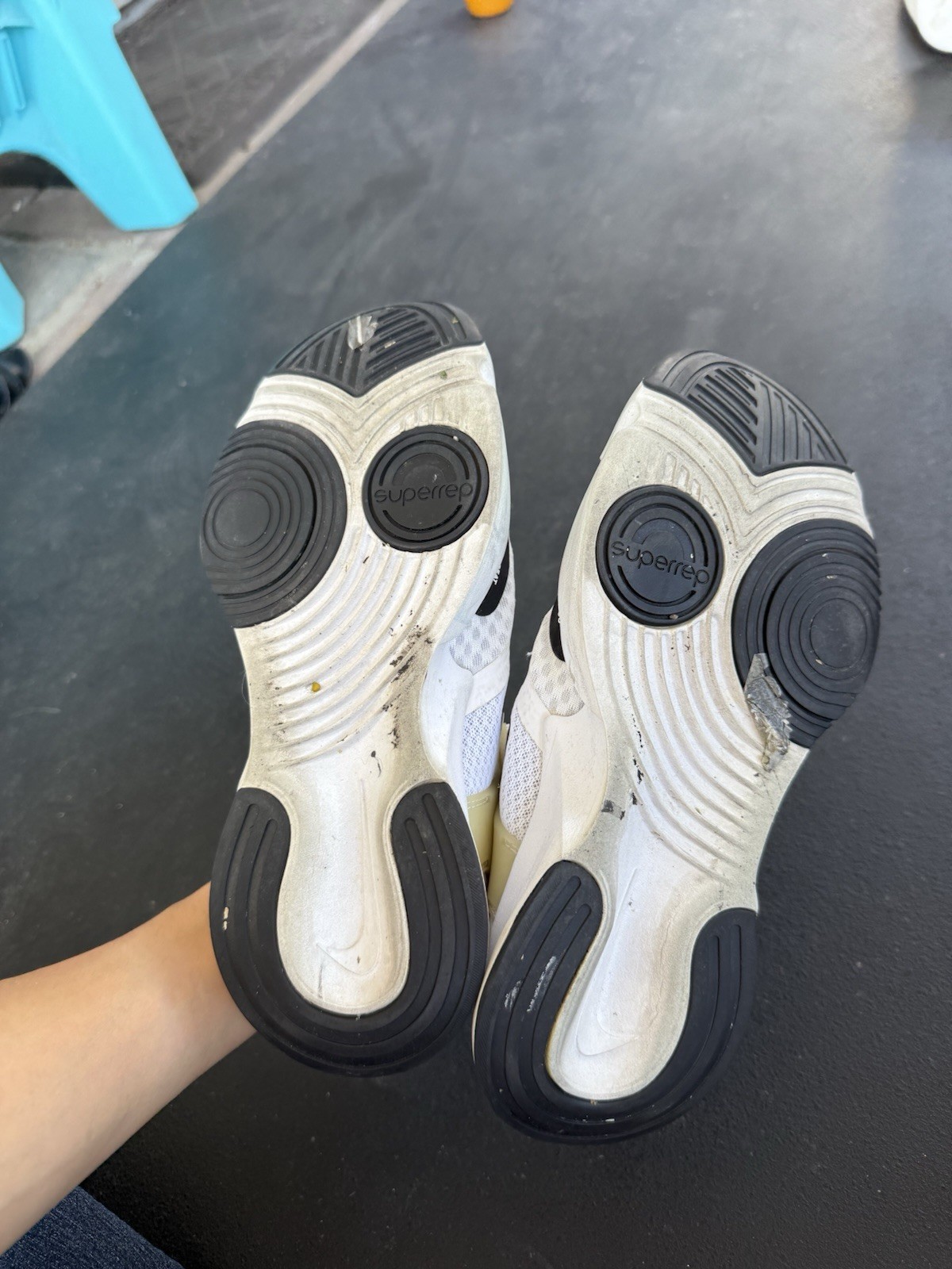 Nike Superrp White Sneakers 8.5 Women’s Athletic Shoes