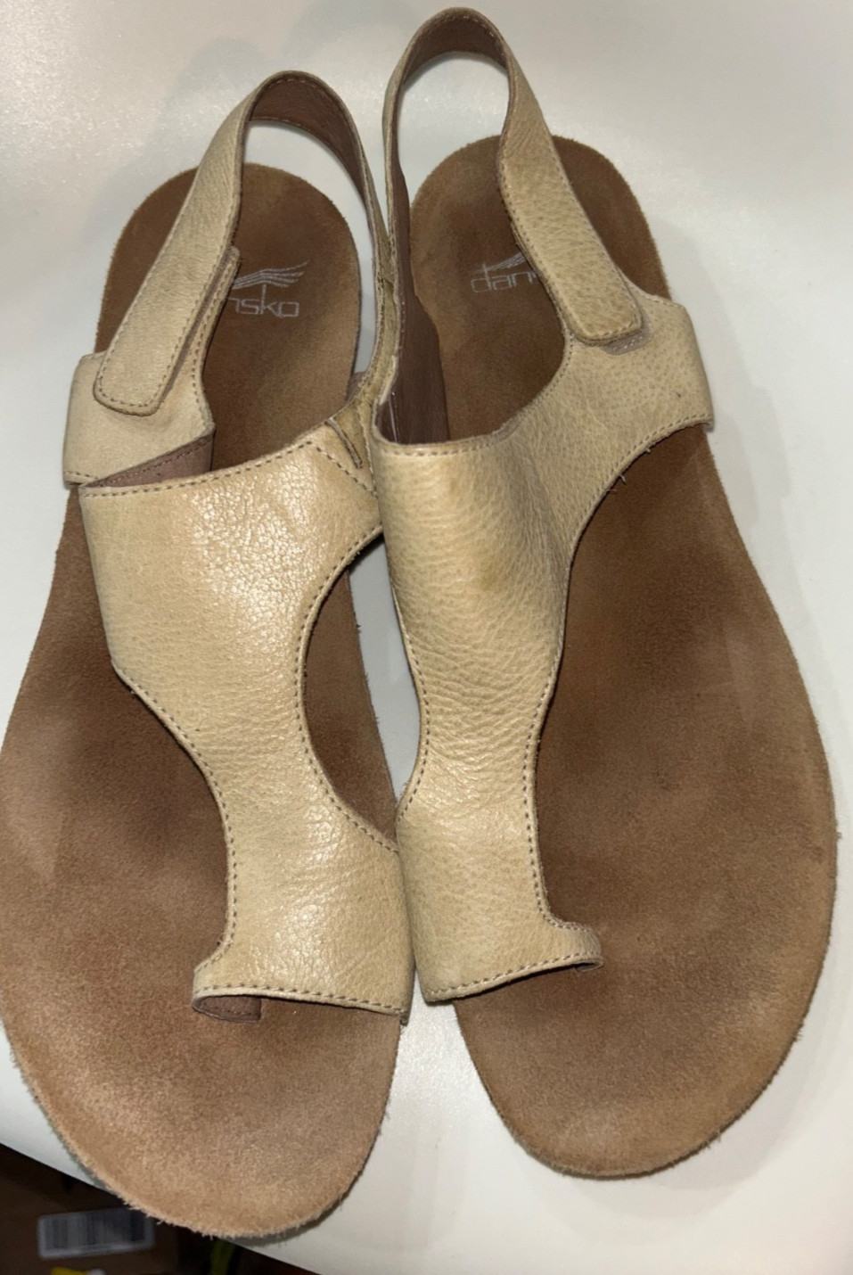 Dansko Reece Women’s Sandals size 41/10 Beige Leather Comfort Flat Thong