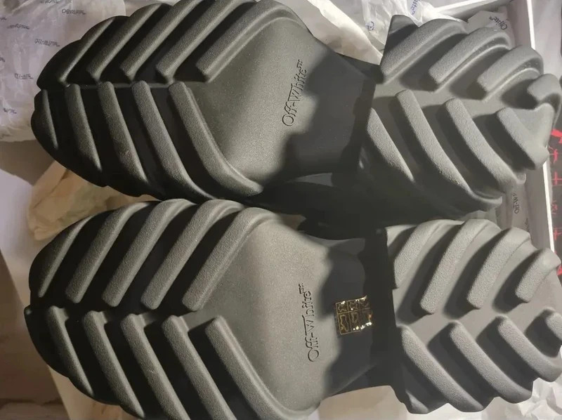 Off White Gothic Boots Womans Eu. 40 Us 9.5 Uk7 – Virgil Abloh – BNIB Rare.