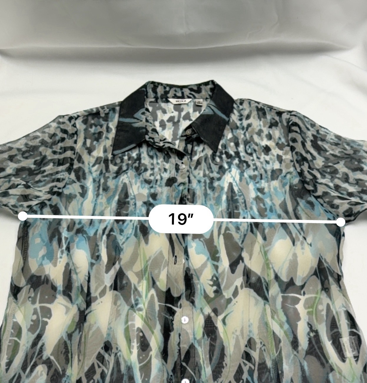 Nicola Sheer Button Front Blouse Women’s Small Blue Gray Animal Print