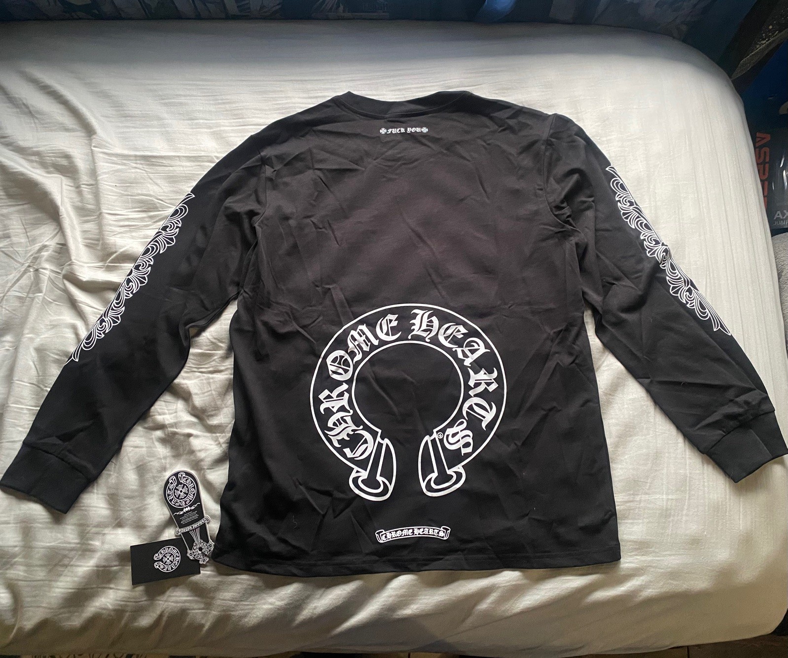 Black Chrome Heart Men’s T-Shirt Long Sleeve Size Large