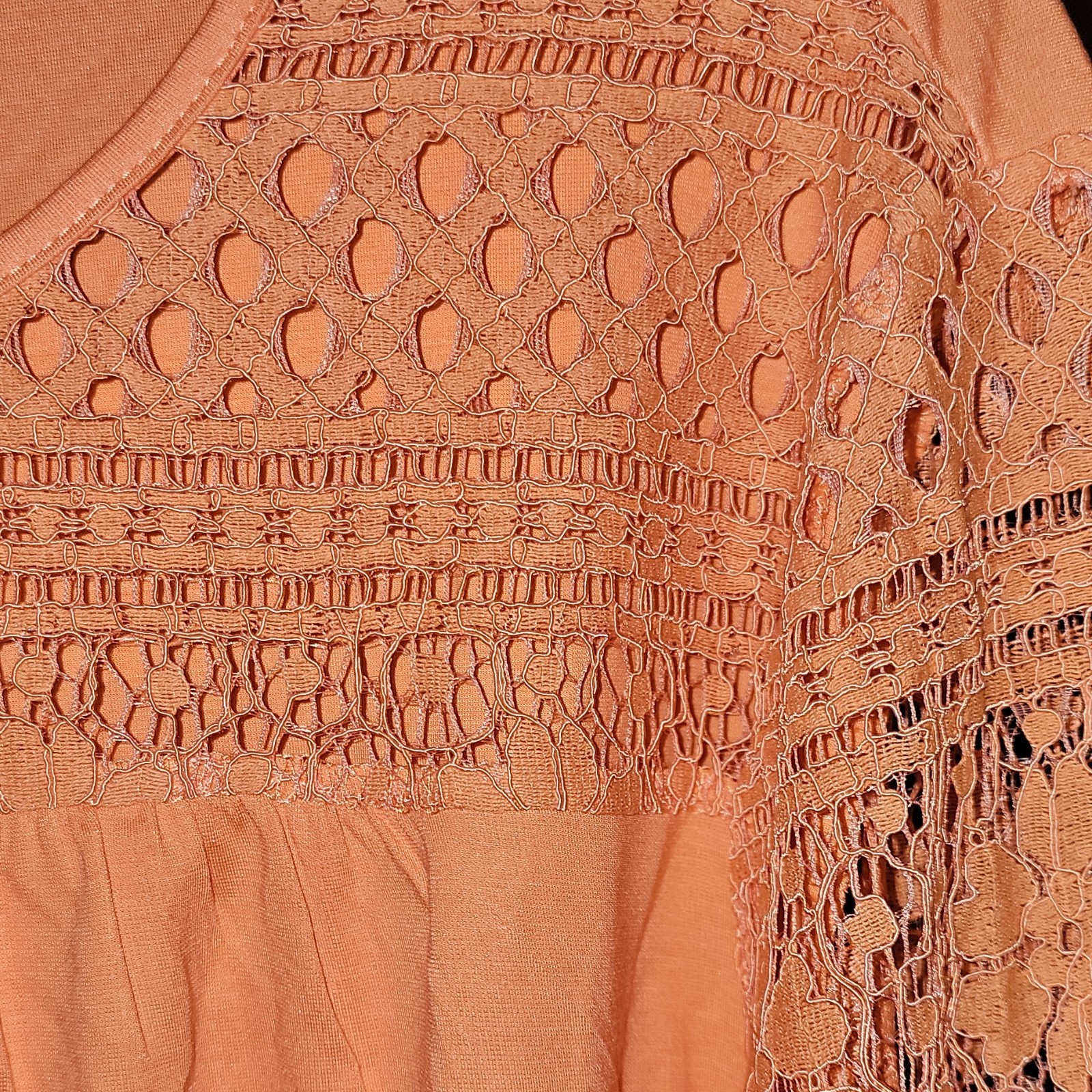 White Birch Coral Solid Top 3X Plus Lace Accent Scoop Neck Long Sleeve Pullover
