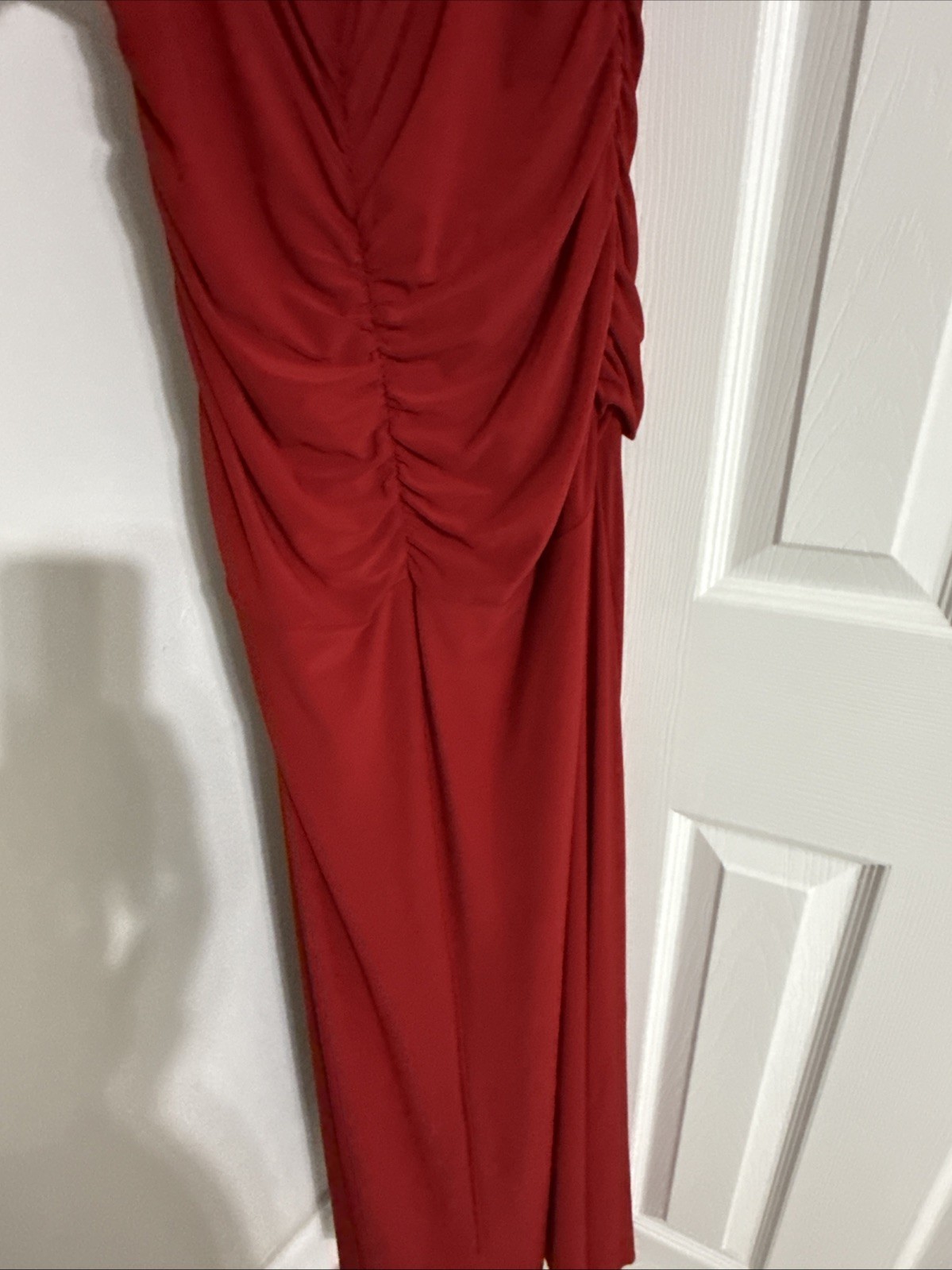 B. Darlin Women’s Red Halter Evening Dress Size M Formal Gown