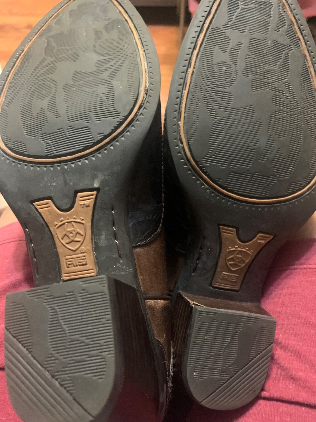 ariat boots womens