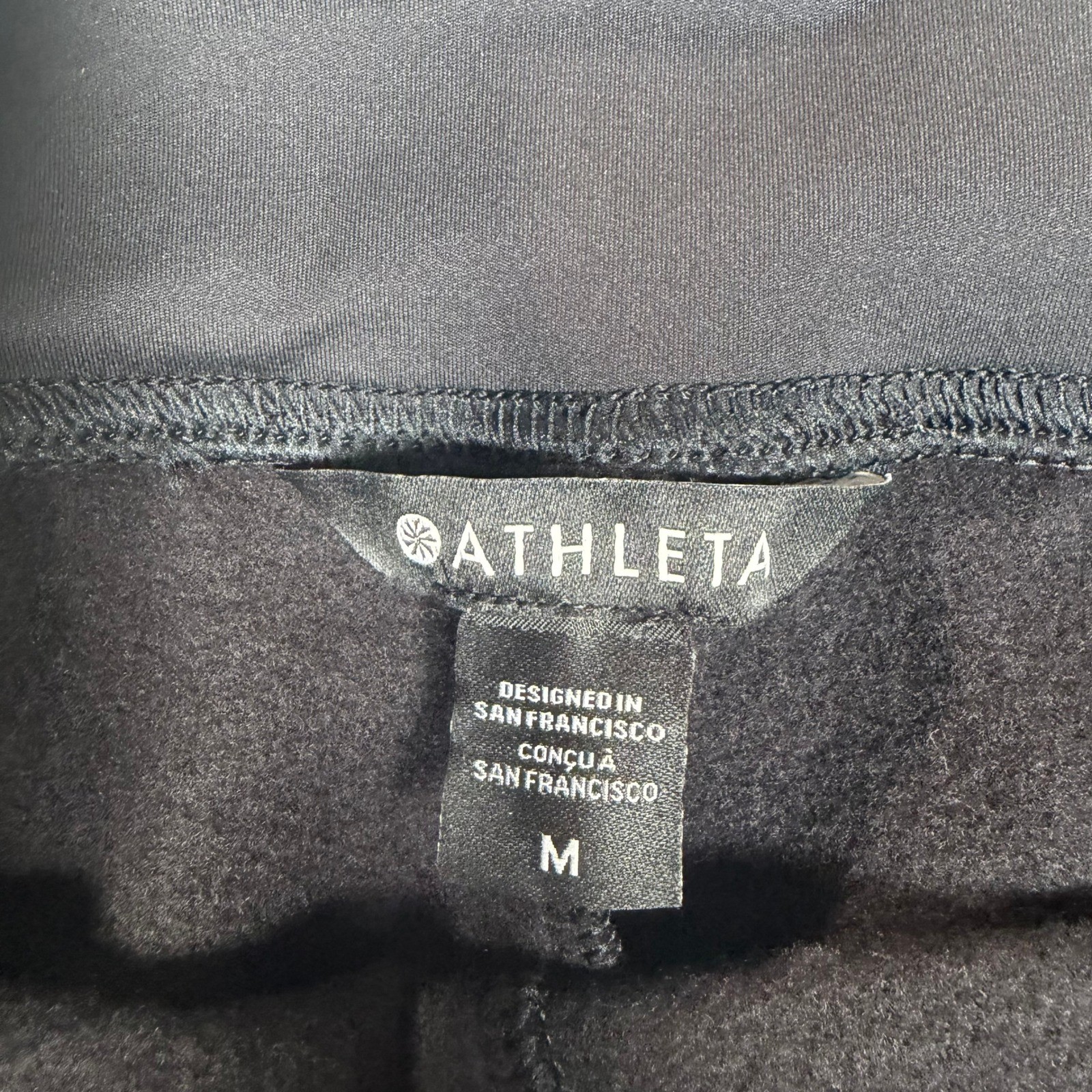 Athleta Seamed Wide Leg Fleece Pants Black High Rise Side Zip Pockets Womens M