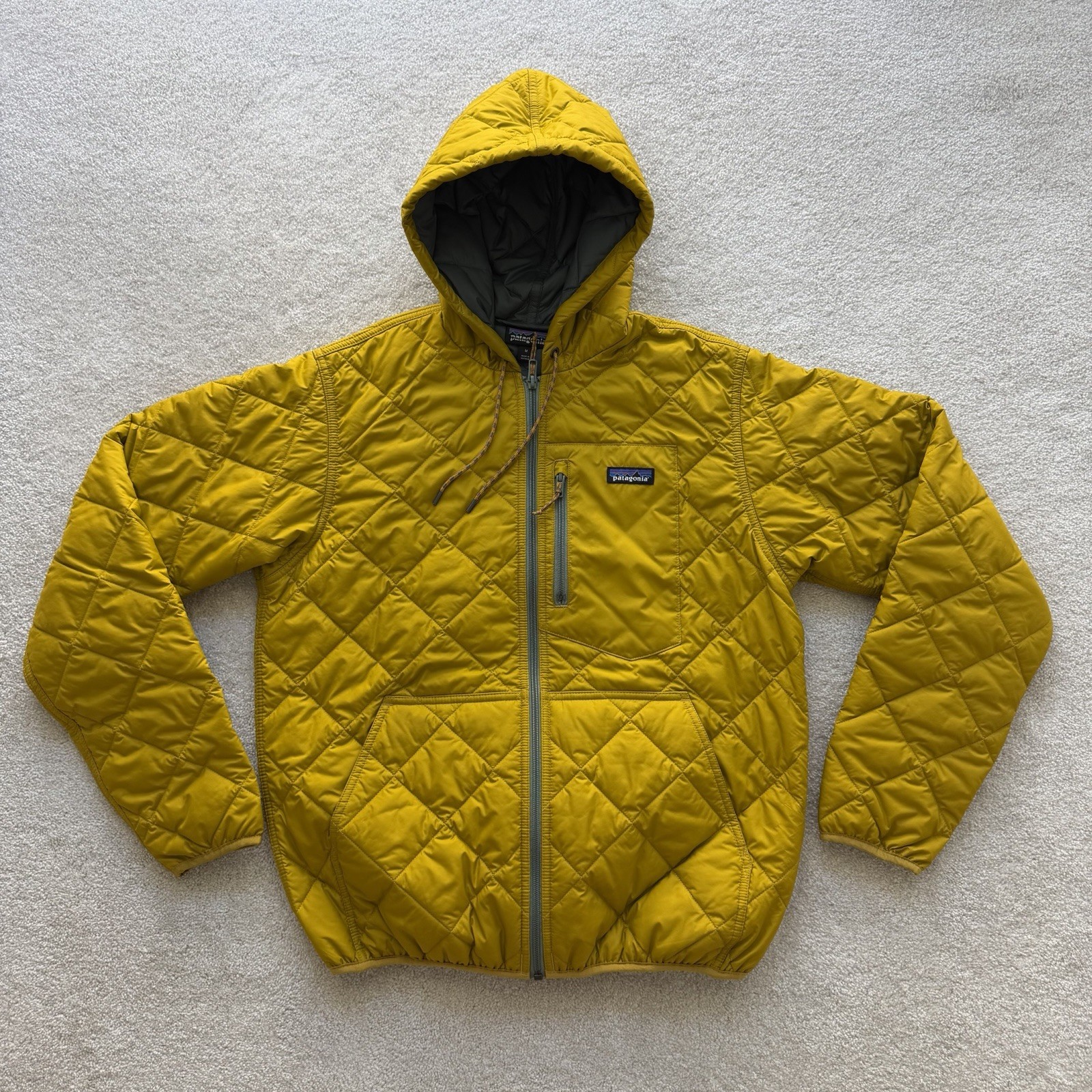 Patagonia Diamond Quilted Bomber Hoody Men’s Medium Yellow Full Zip Jacket