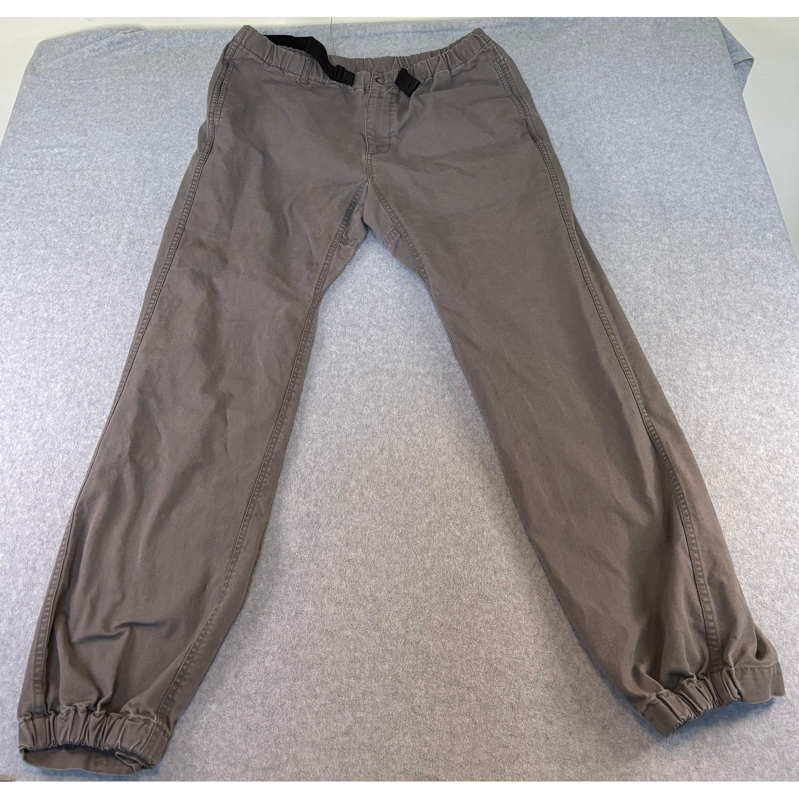Early Winters Portland Oregon Mens L Gray Cotton Jogger Pants Buckle Belt Casual