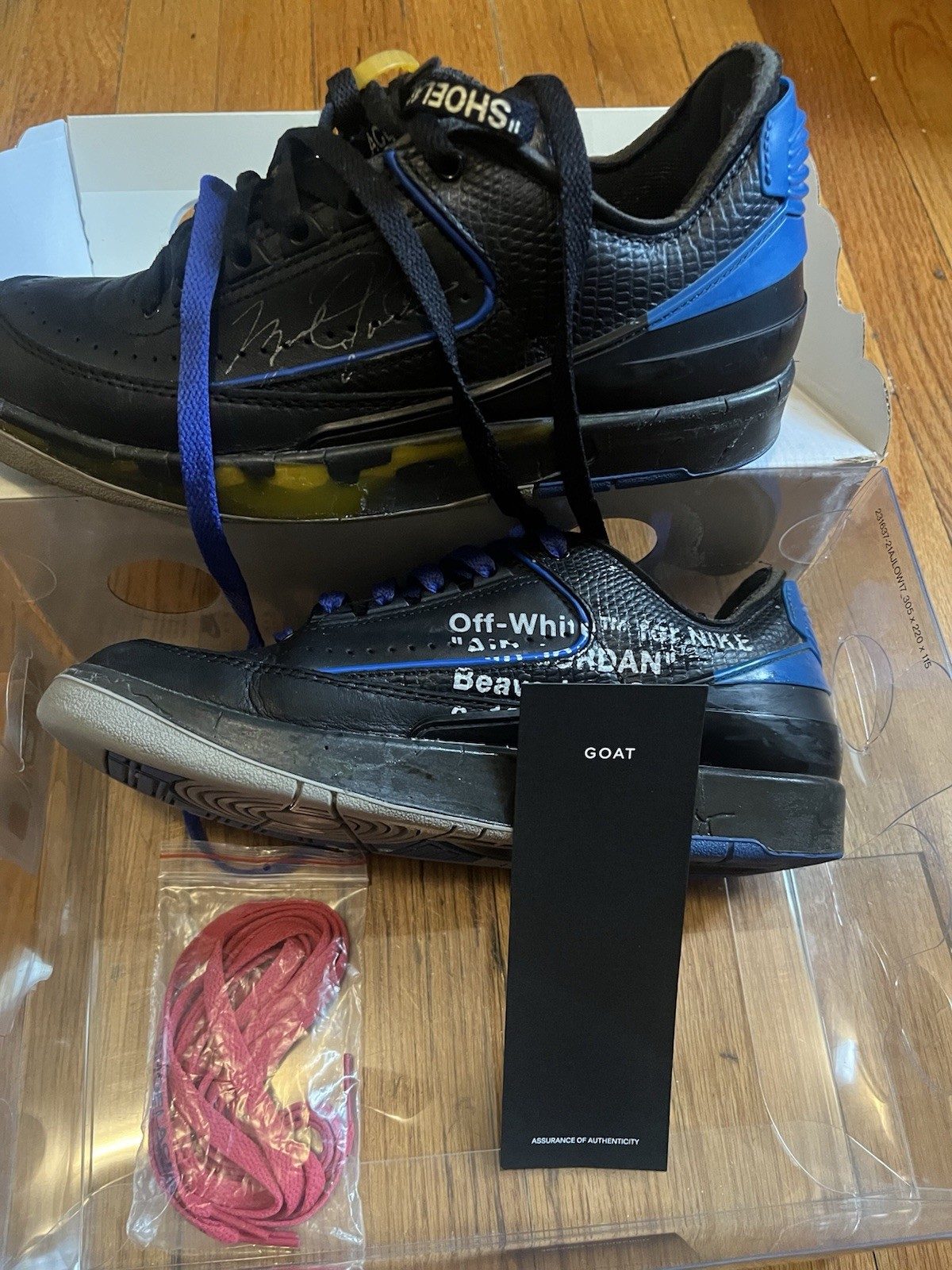 Off-White Men’s Low Top Lace-Up Athletic Sneakers Black/Blue New w/ Defects