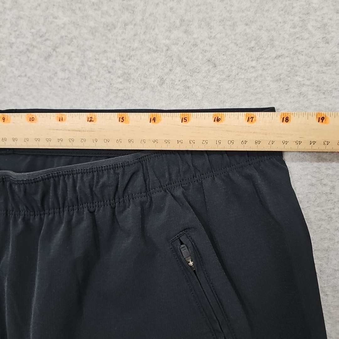 Paskho Pants Women’s Sz L Black Zip Front Pockets Taper Leg Windpant Athleisure