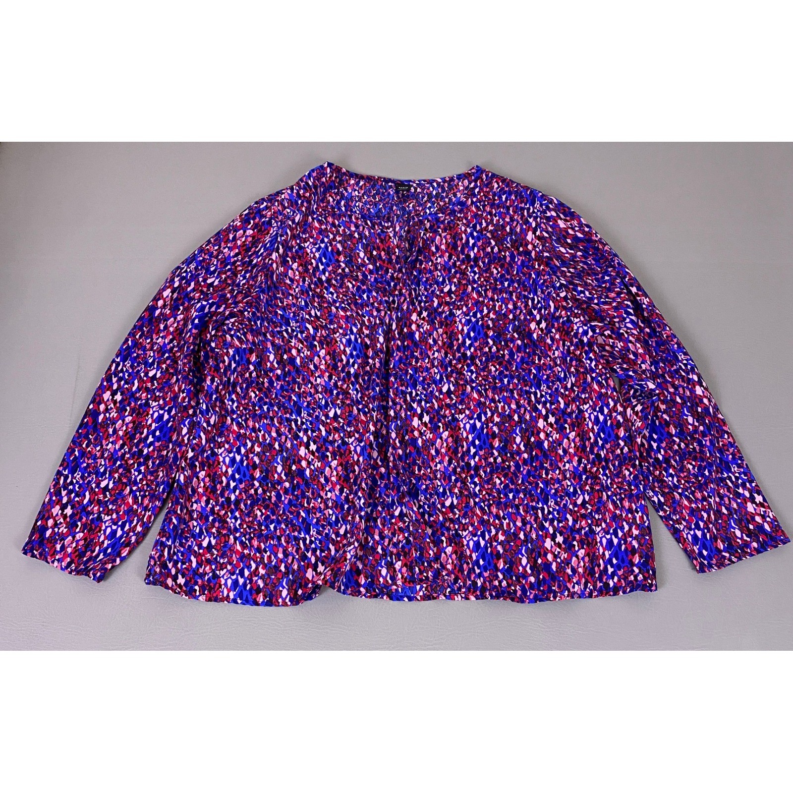 Shein Curve Blouse Top Women 1XL Blue Pink Abstract Print Long Sleeve Split Neck