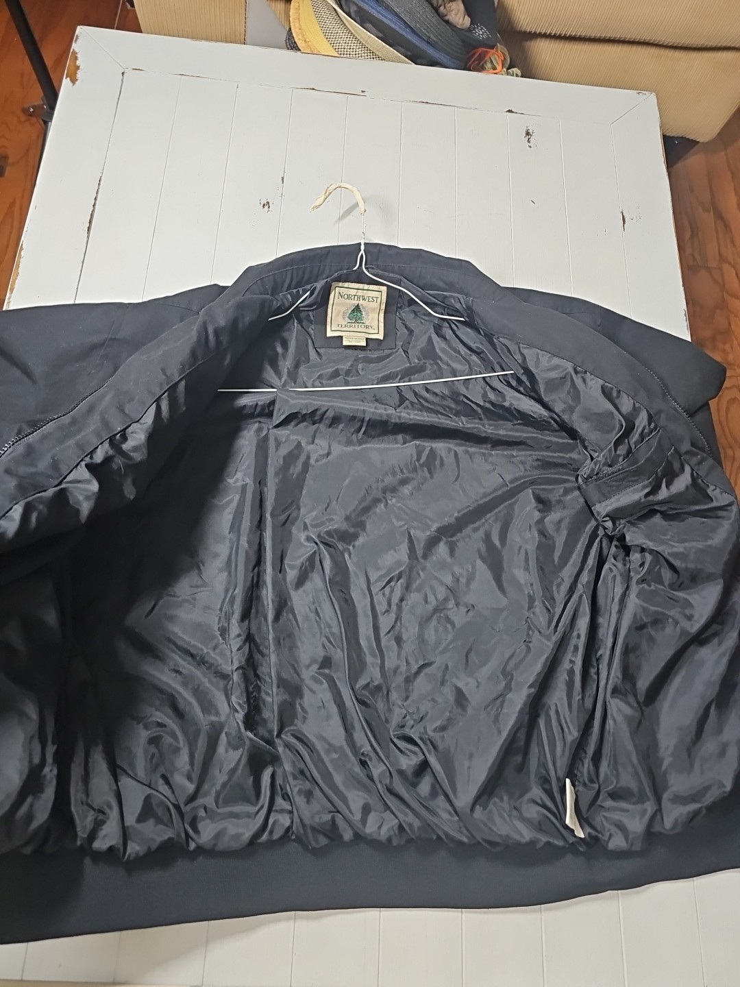 Northwest Territory Black Bomber Jacket Size Medium Made In Sri Lanka