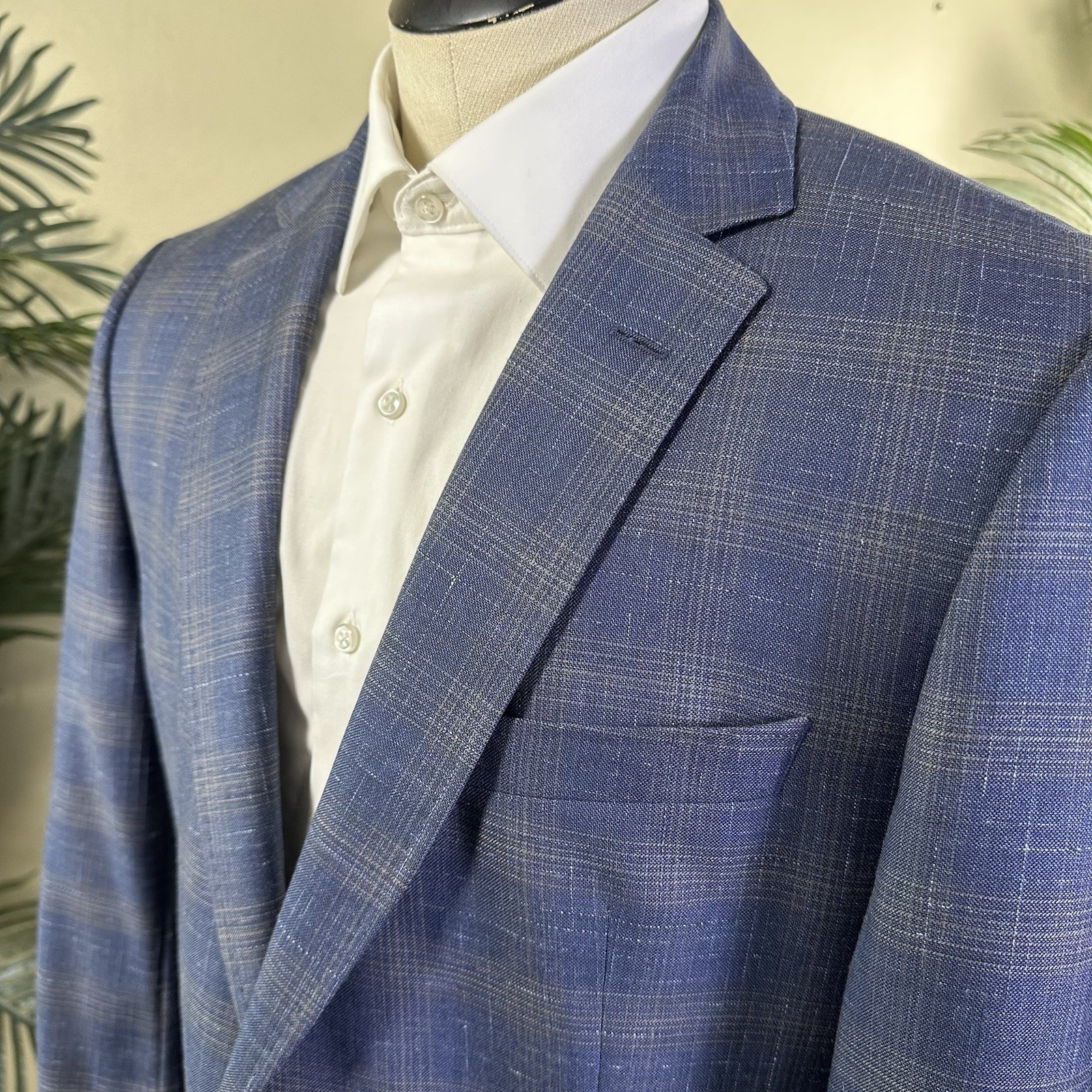 Hugo Boss Men 46R Virgin Lanificio Tesse Biella Wool, Mesh Viscose liner Mint