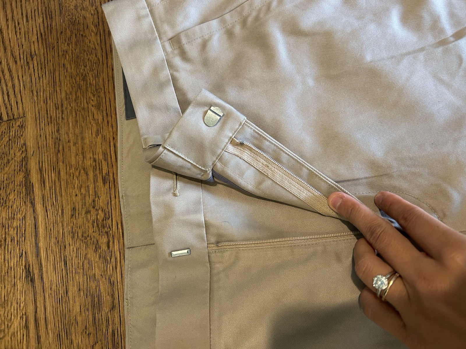 Bonobos Beige Weekday Warrior Dress Pants 36×32 Men’s Tailored Fit Straight Leg