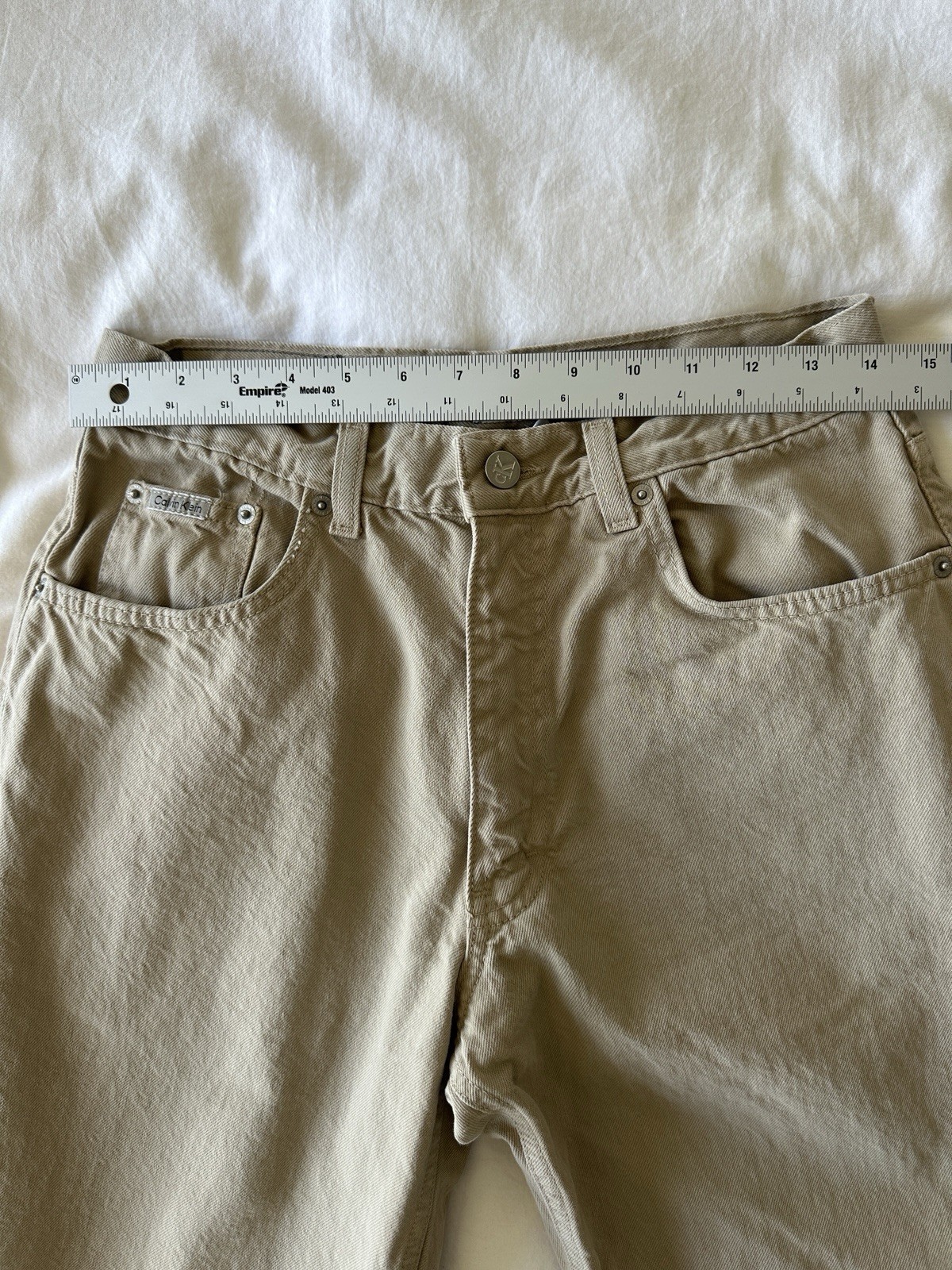 Vintage Calvin Klein Jeans Men’s 32 Tan Made in USA Easy Fit Y2K 90s Denim