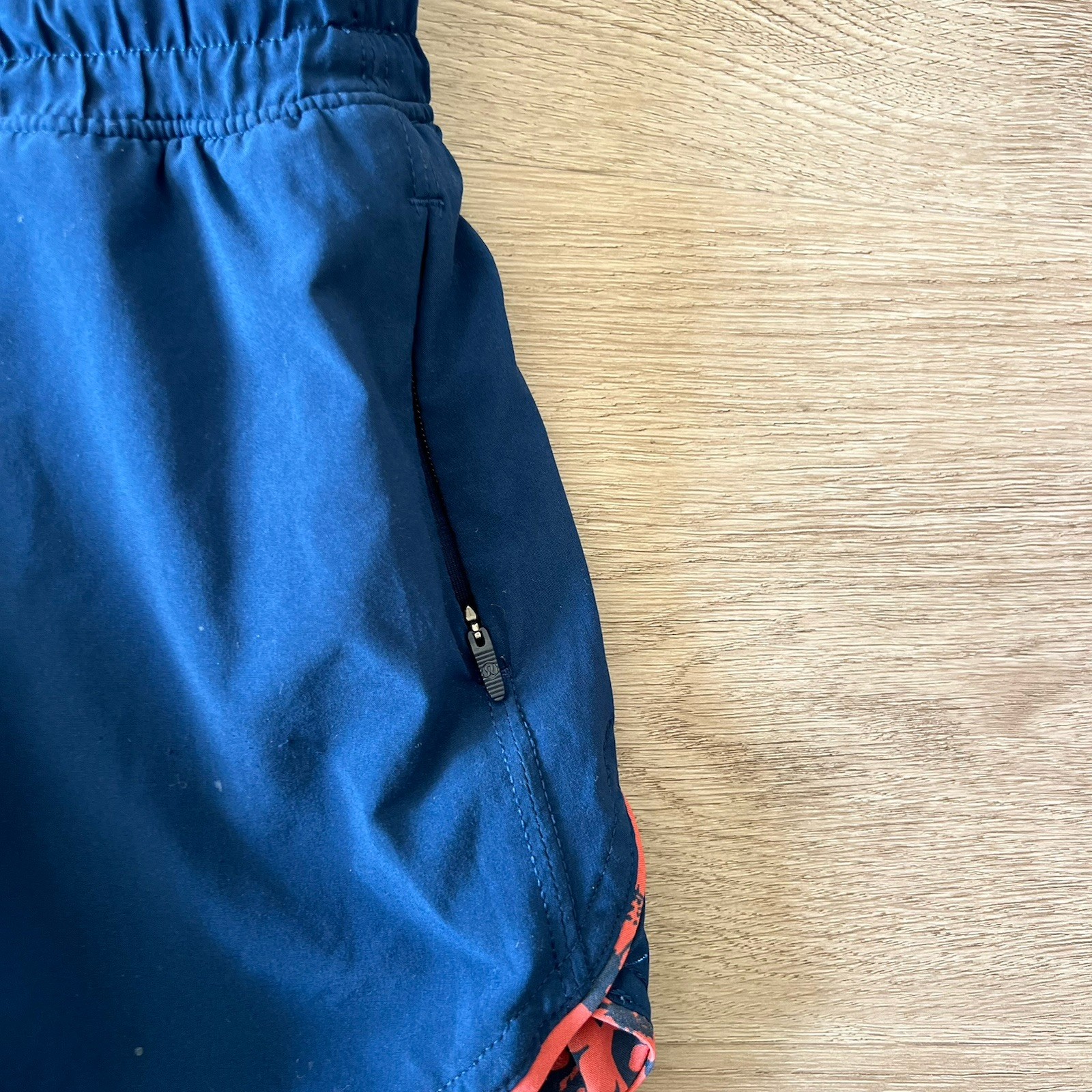 Lululemon Choose A Side Reversible Short Navy Peach Floral Size 6