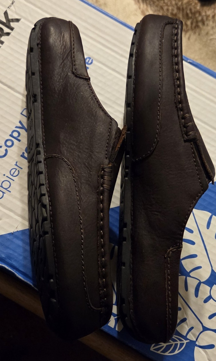 Ugg Australia Leather Outdoor Slipper Shearling lined Men’s US 10 UK 9
