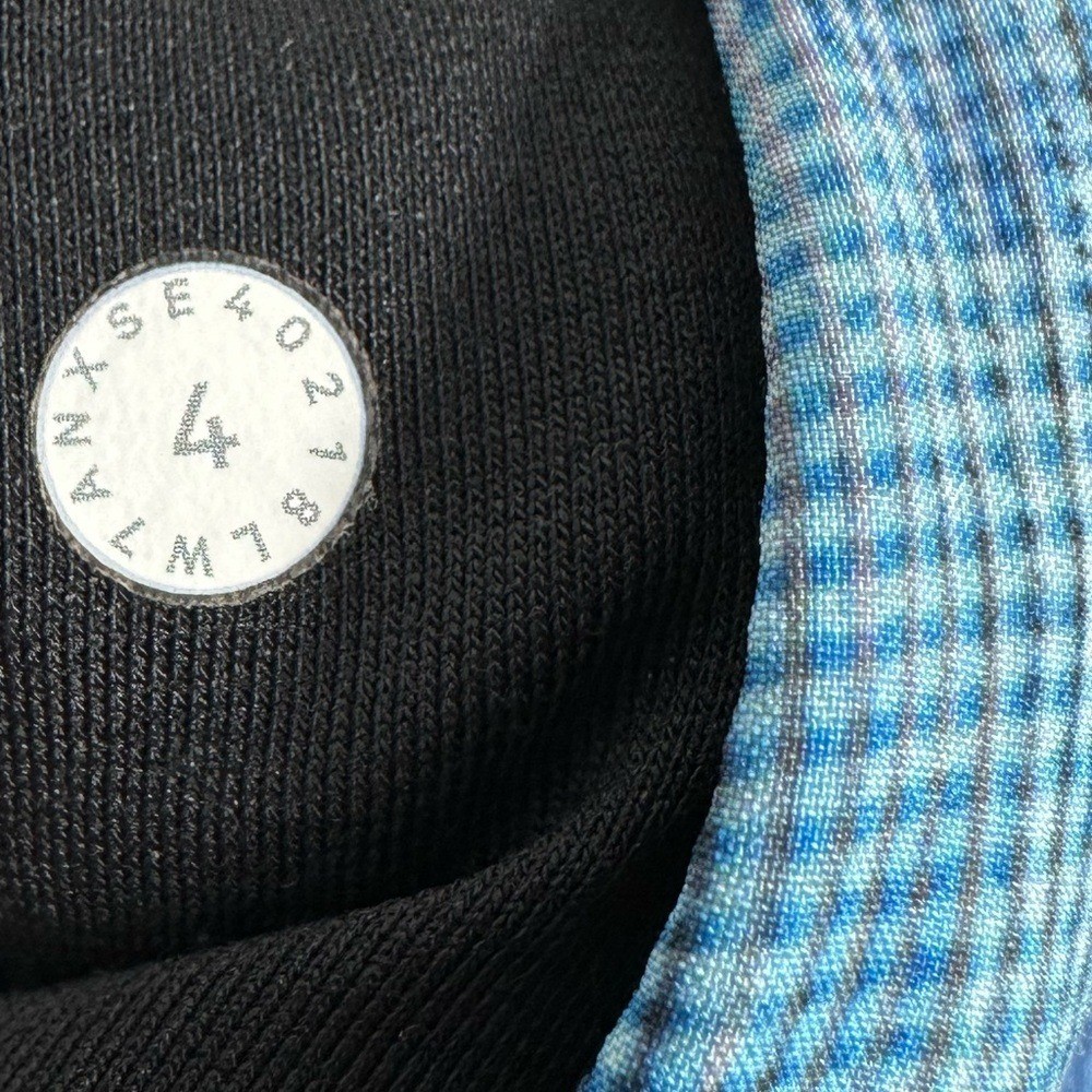 Lululemon Choose A Side Short 3″ Sun Dazed Blue Black Night Size 4 Reversible