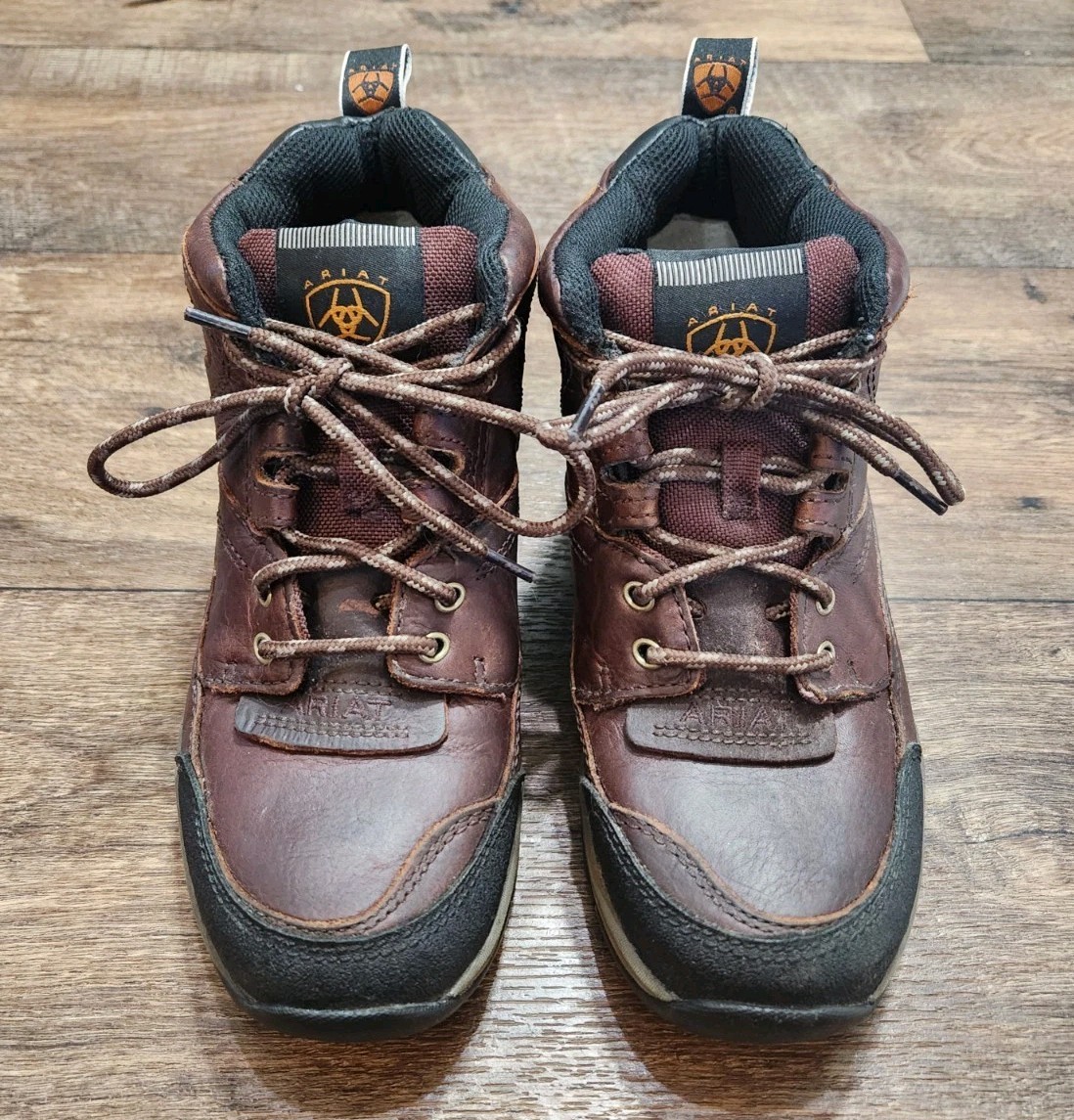 Ariat ATS Terrain Brown Leather Waterproof Ankle Boots Women’s size 8 B