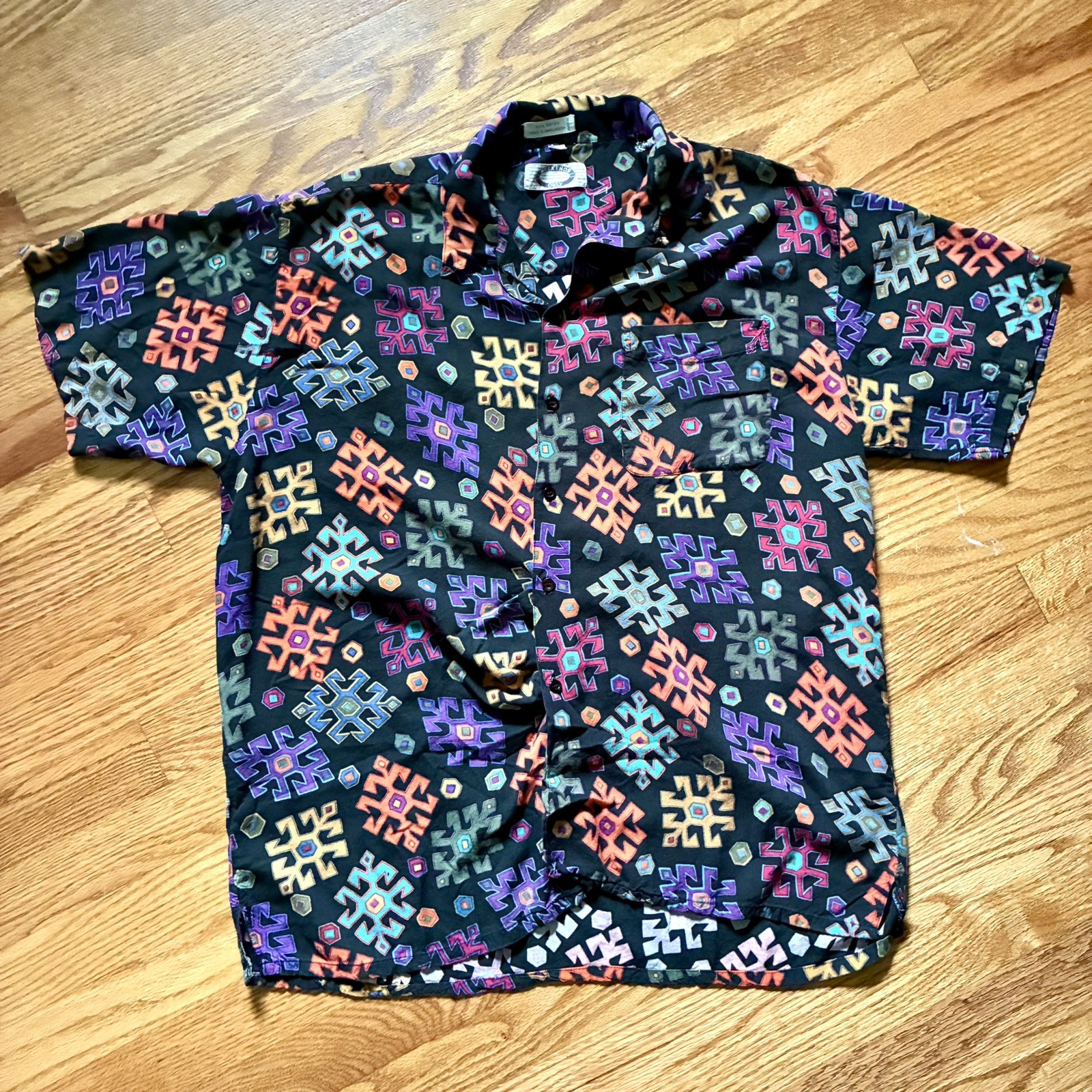 VINTAGE 80s Weekends Only Multi-Color Geometric Rayon Button-Up Shirt Size Large