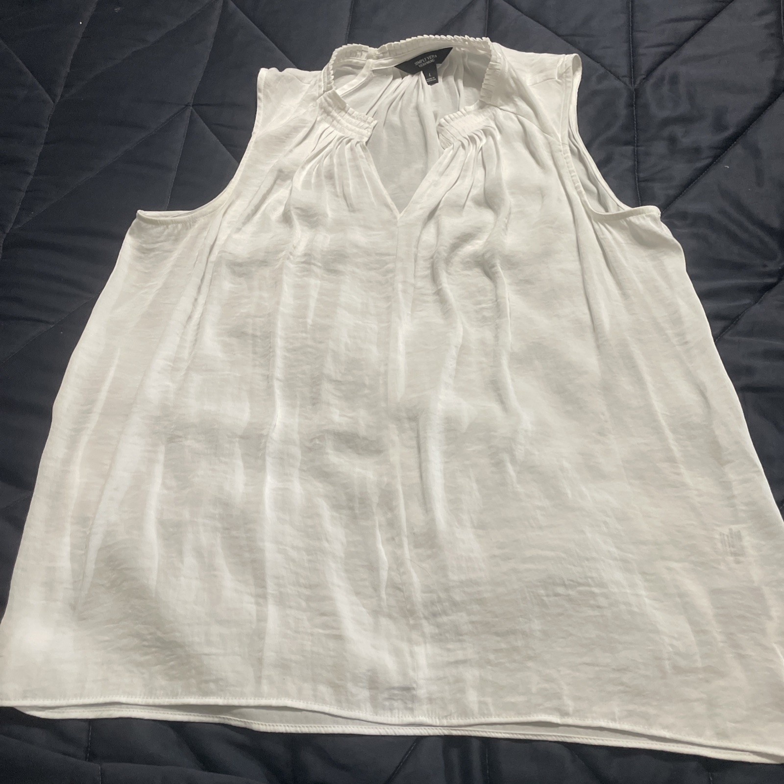 Simply Vera Sleeveless Semi-Sheer White Blouse with Ruched Neckline Sz L