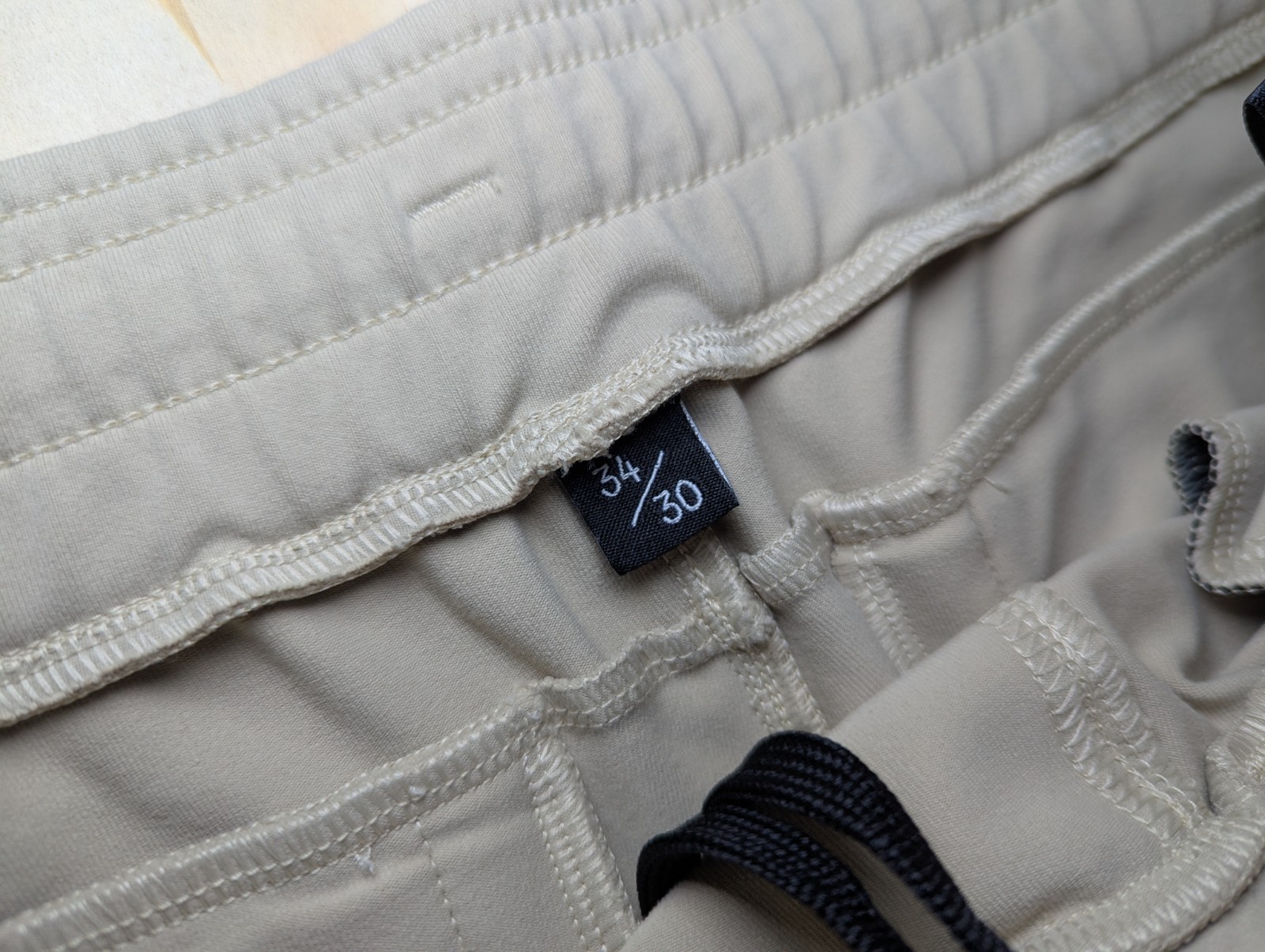 Public Rec Men’s 34×29 Sand All Day Every Day Pants Nylon Stretch Zip Pockets