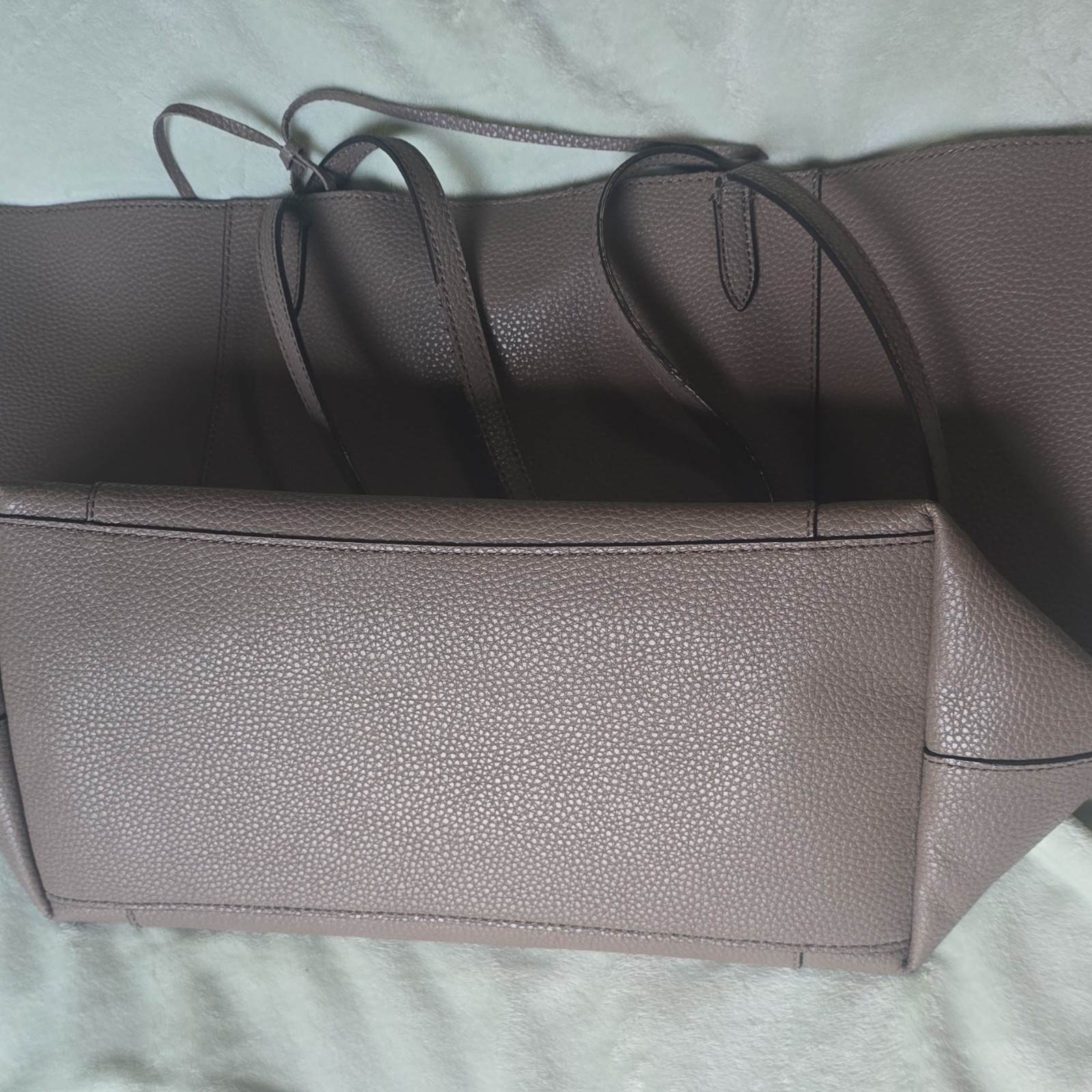 Rebecca Minkoff Gray Solid Tote Bag Snap Closure Silver Hardware Zipper Pockets