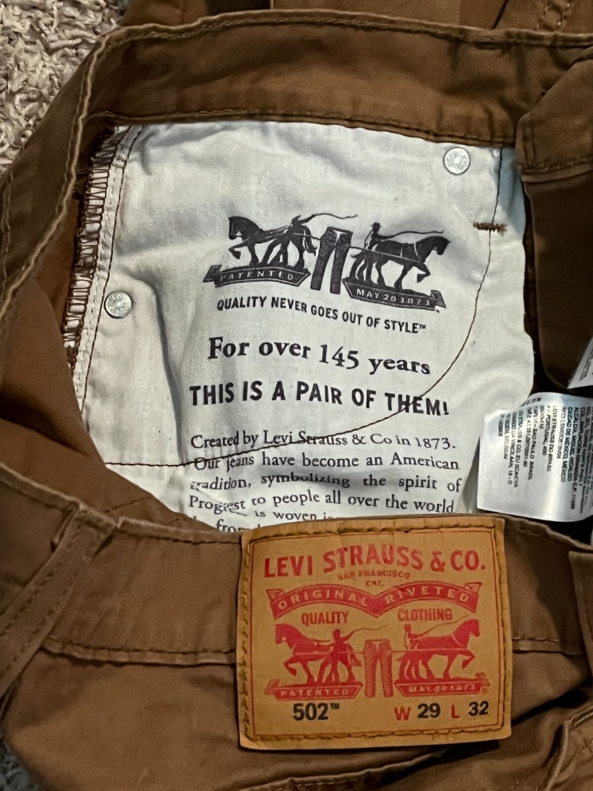 EUC Levi’s 502 PANTS Regular Tapered TAN Mens tag=29×32 (MEASURED 29×29) (9028)