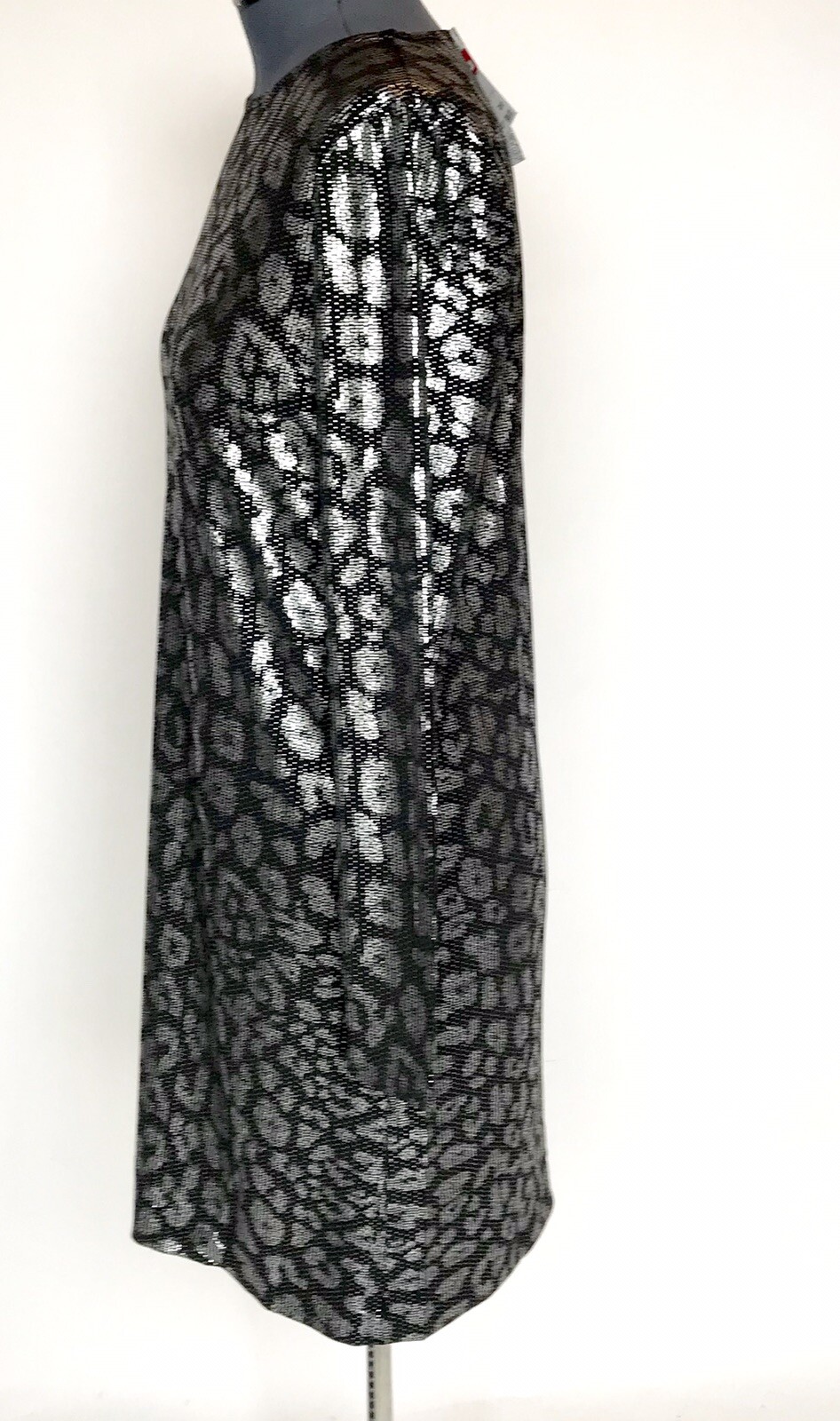 Carmen Marc Valvo Silver & Black Stretch Dress.Retail $88 Price $44 Size L NWT