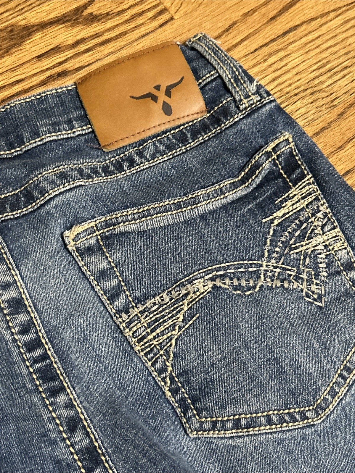 Women’s Wrangler 20x Jeans Size 28×30 Great Condition. 99% Cotton 1% Spandex