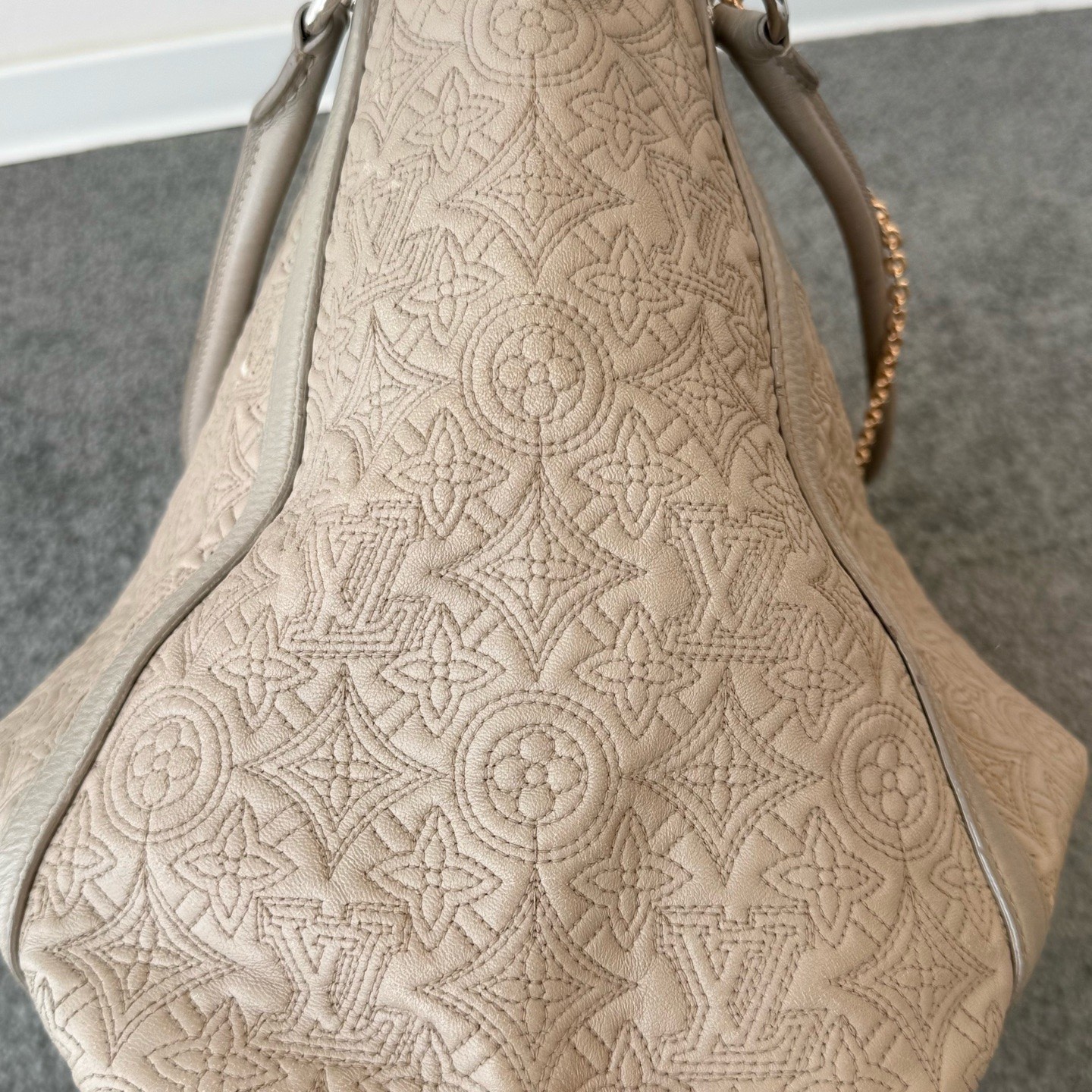 Louis Vuitton Pre-Owned Authentic Luxury Handbag 34x13x30cm