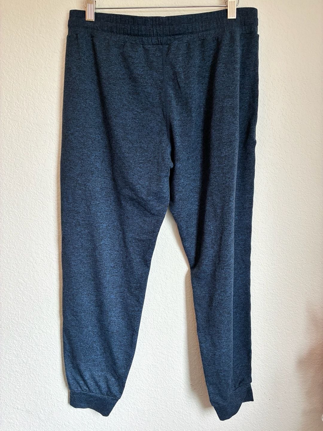 Vuori Performance Jogger in Indigo Heather DreamKnit