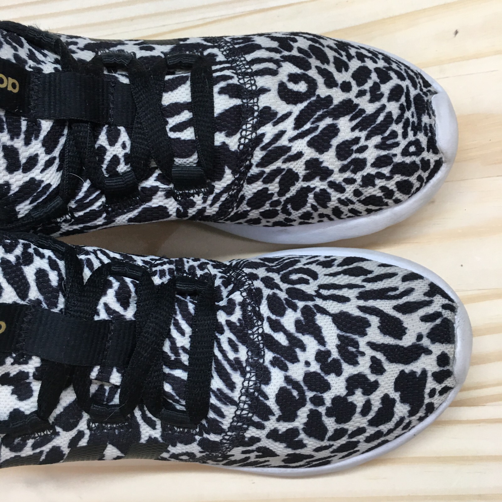 Adidas Shoes Womens 6.5 Cloudfoam Running Sneakers Multicolor Leopard GW4347