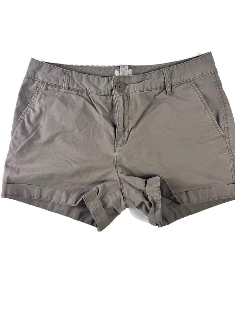 G.H. Bass & Company Women’s Taupe Cotton Cuffed Chino Shorts