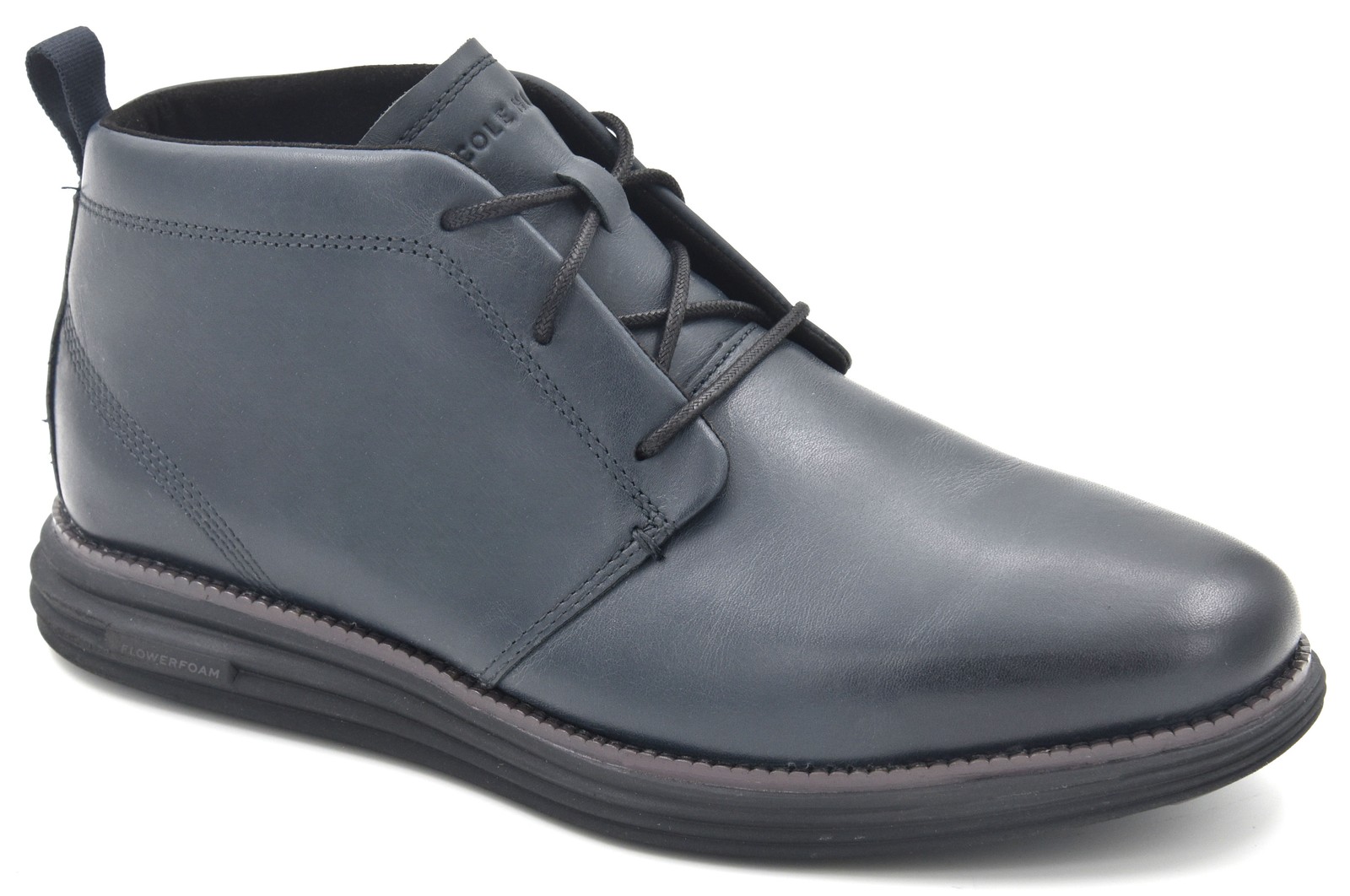 Cole Haan Men’s ØriginalGrand Remastered Waterproof Chukka Boots C38688