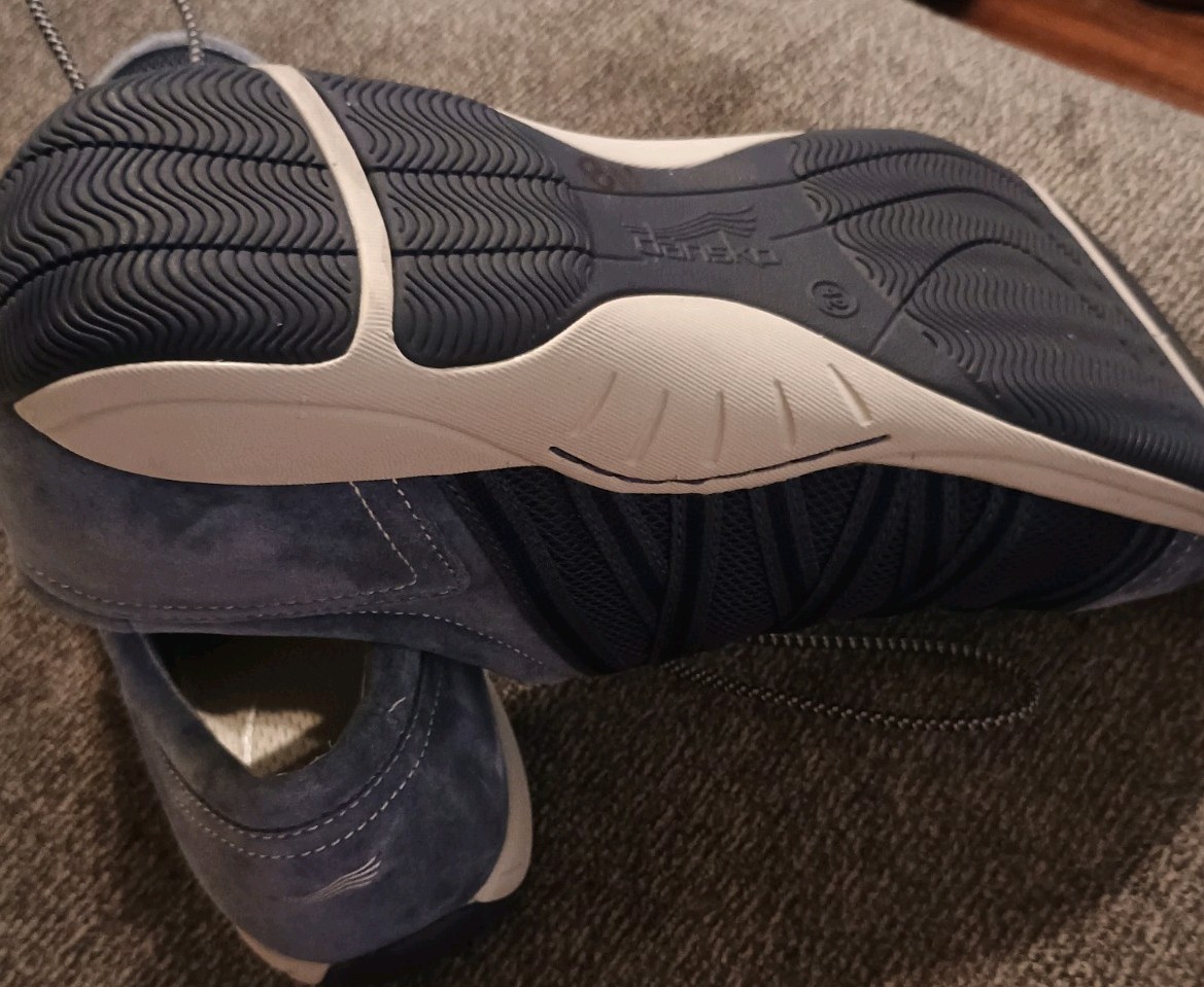 Dansko Honor Navy/Grey Blue Walking Sneakers in Size 42 W (Wide) 11/11.5 W