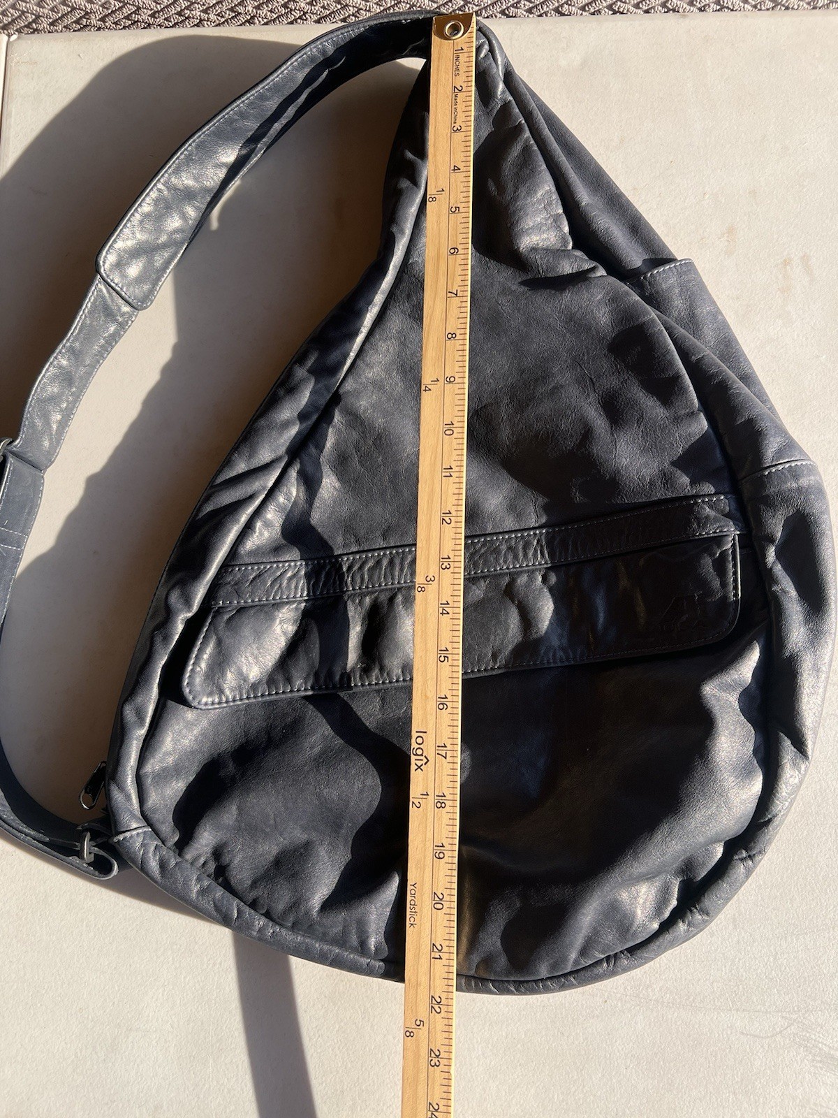 NAVY BLUE LEATHER AMERIBAG HEALTHY BACK SLING BAG CARRYALL XL 22”