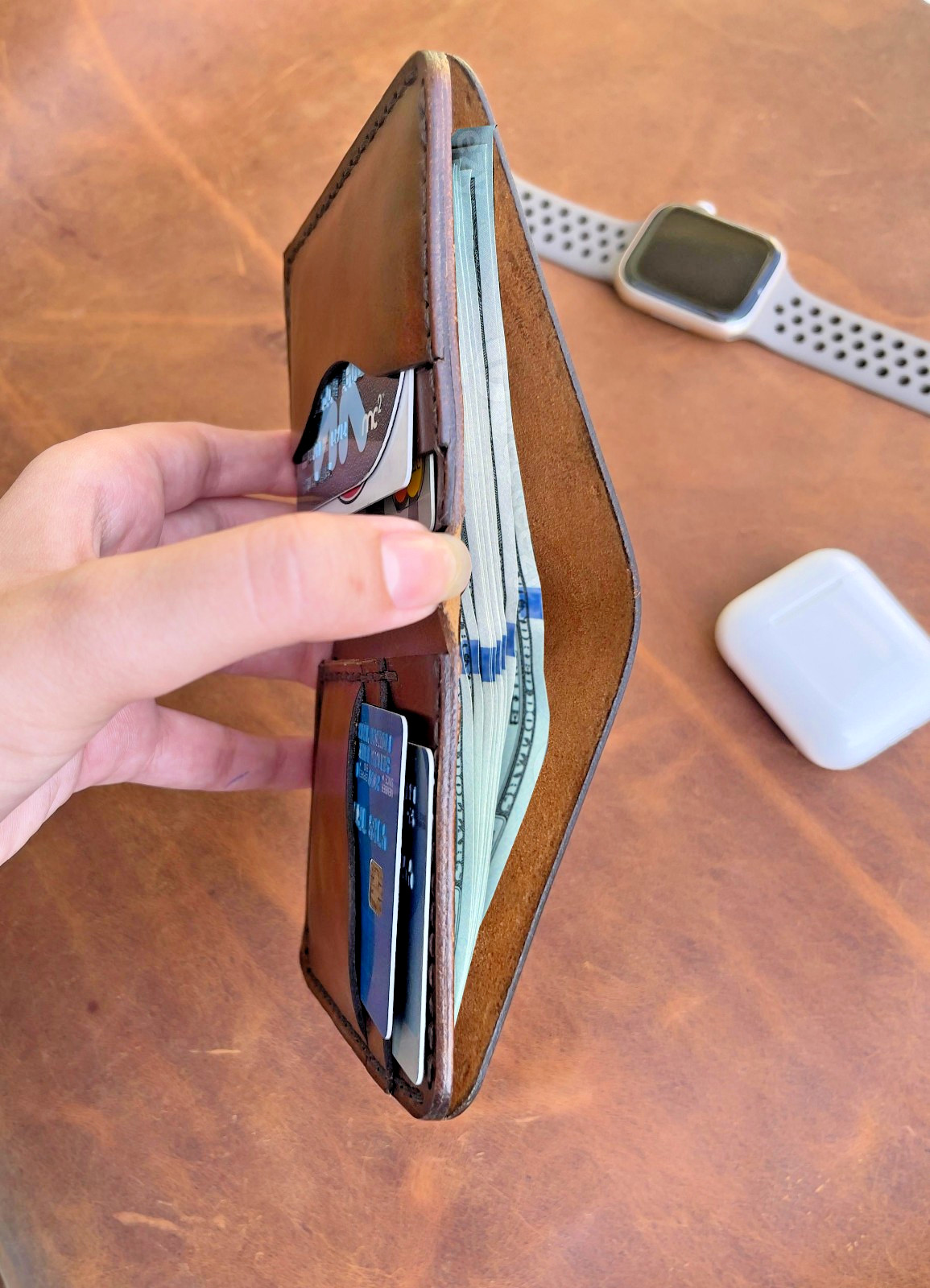 Men’s Handmade Genuine Leather Bifold Credit Card Holder RFID Blocking Wallet