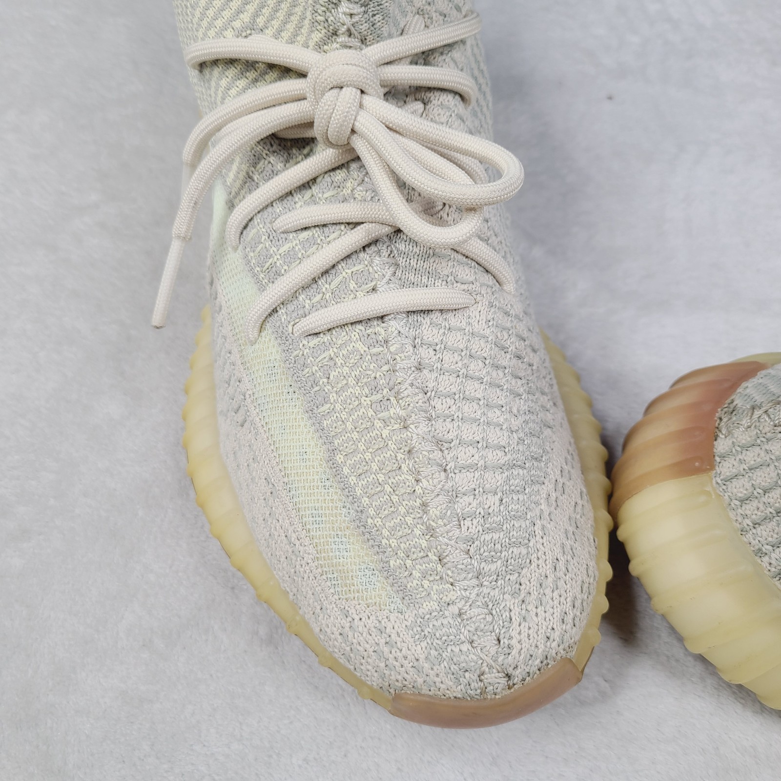 Adidas Yeezy YZY Boost 350 V2 Citrin Shoes Mens 9 Non Reflective Beige Knit