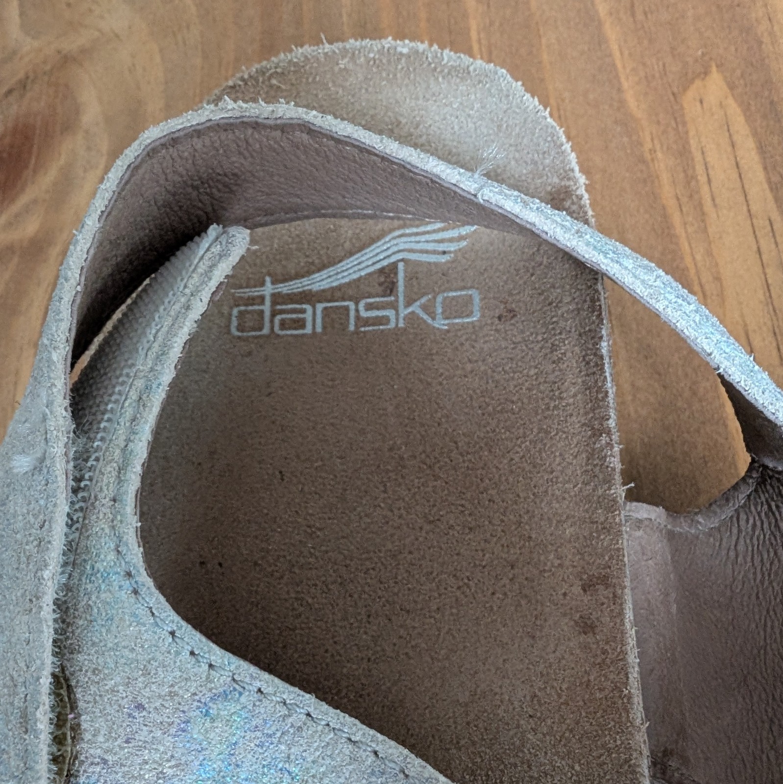 Dansko Reece Sandals Womens 42 US 11.5-12 Leather Toe Loop Pearl Iridescent