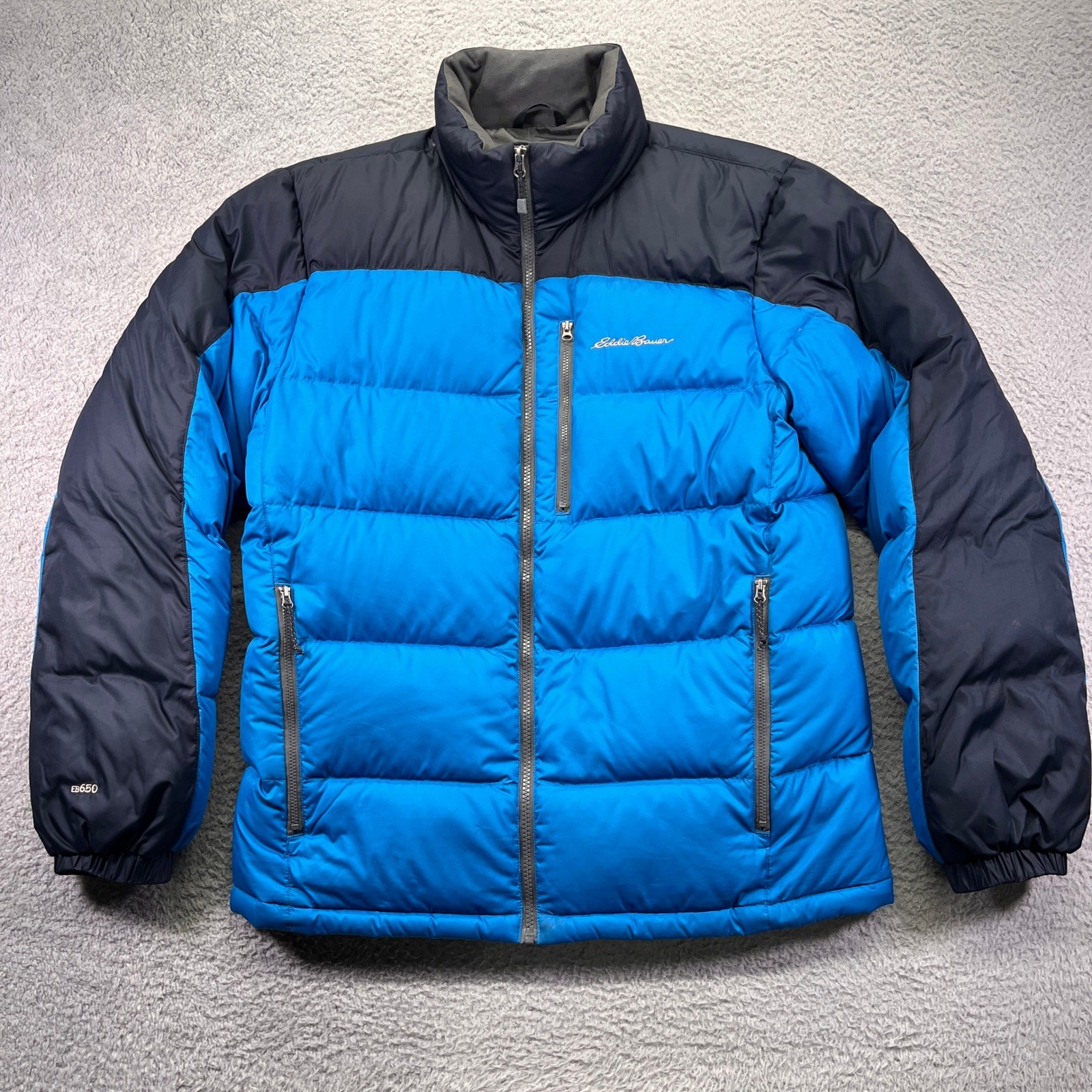 Eddie Bauer Puffer Jacket Mens Medium Blue Black EB650 Down Fill Winter Coat